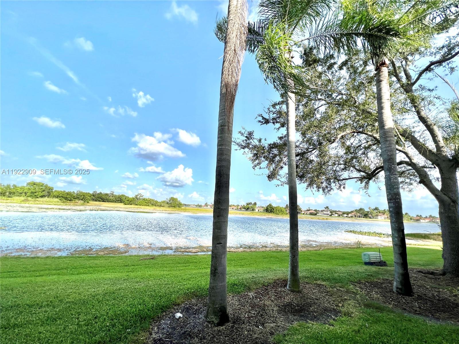 Sectors 3 & 4 Boundary Pl