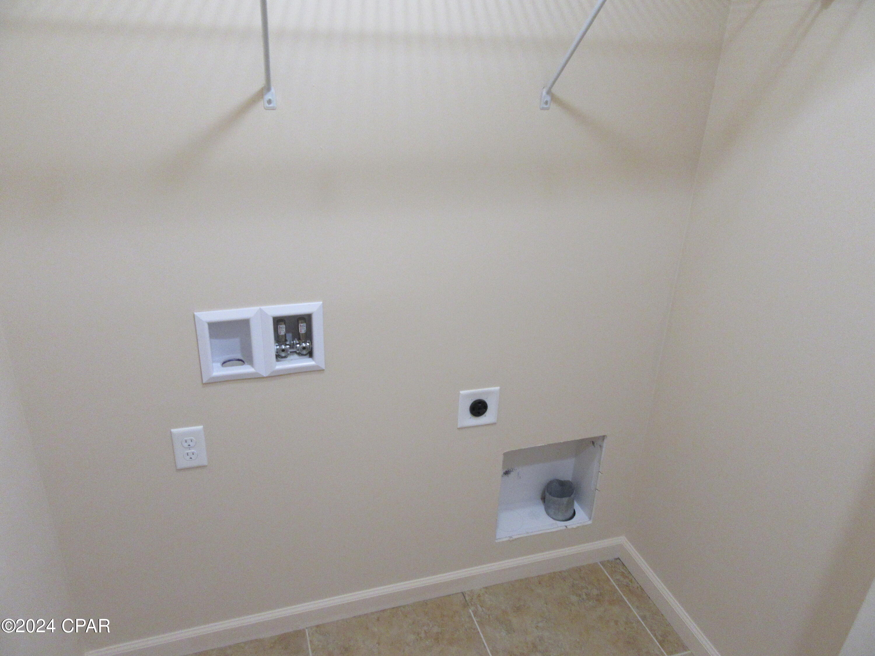 Image 17 For 2411 Astrid Lane