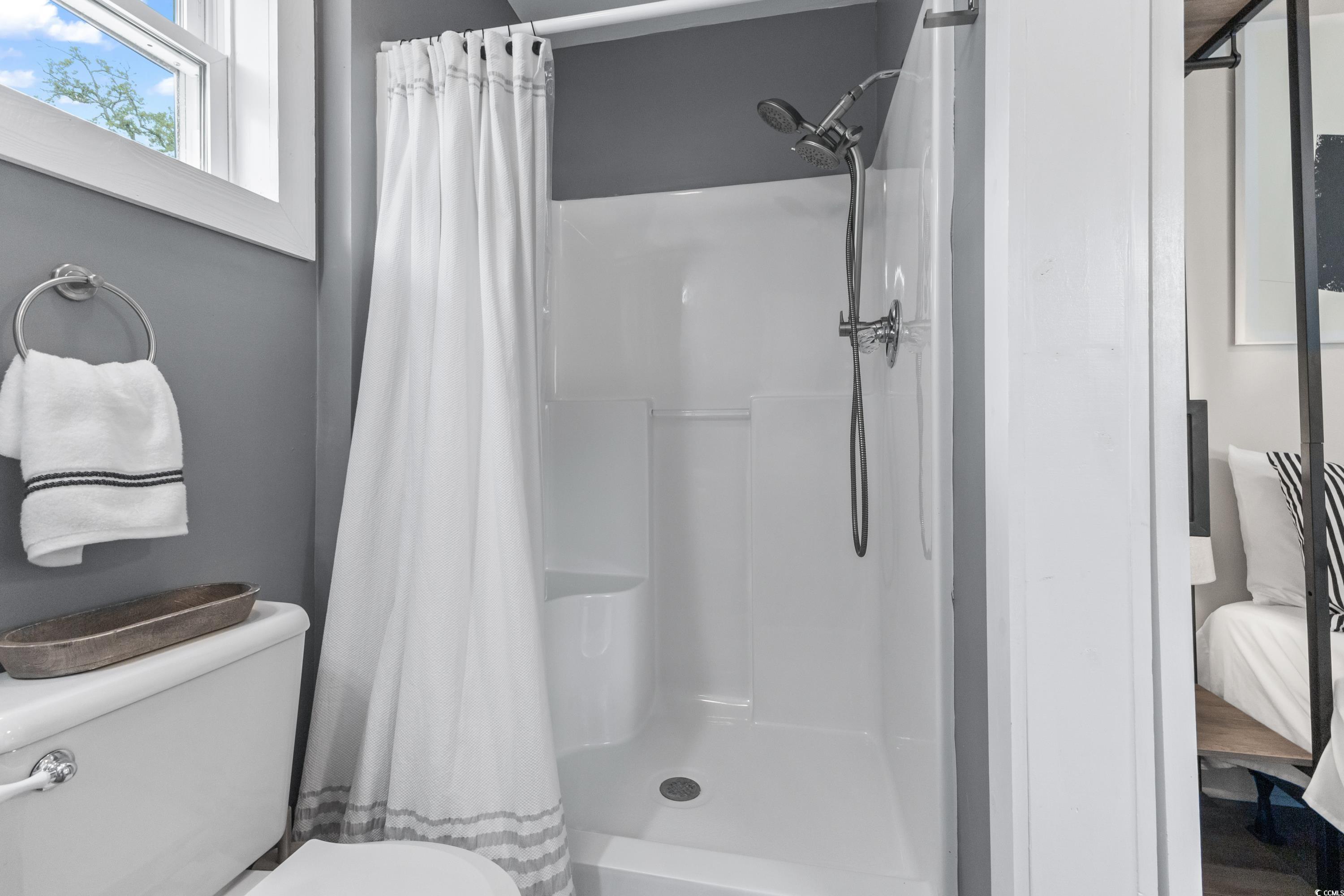 6001 - N45 Kings Hwy. 