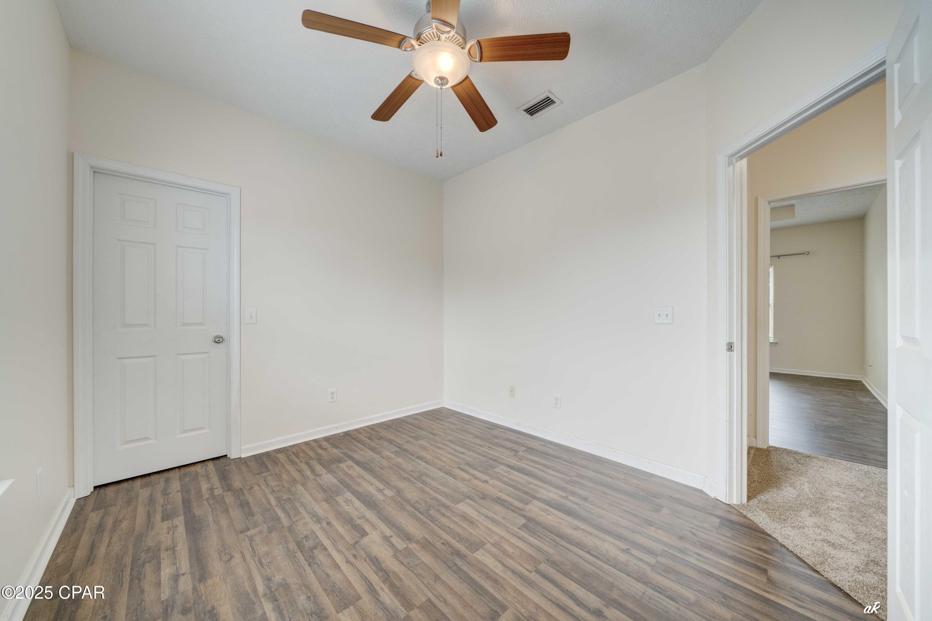 Image 15 For 2608 Laurel Drive