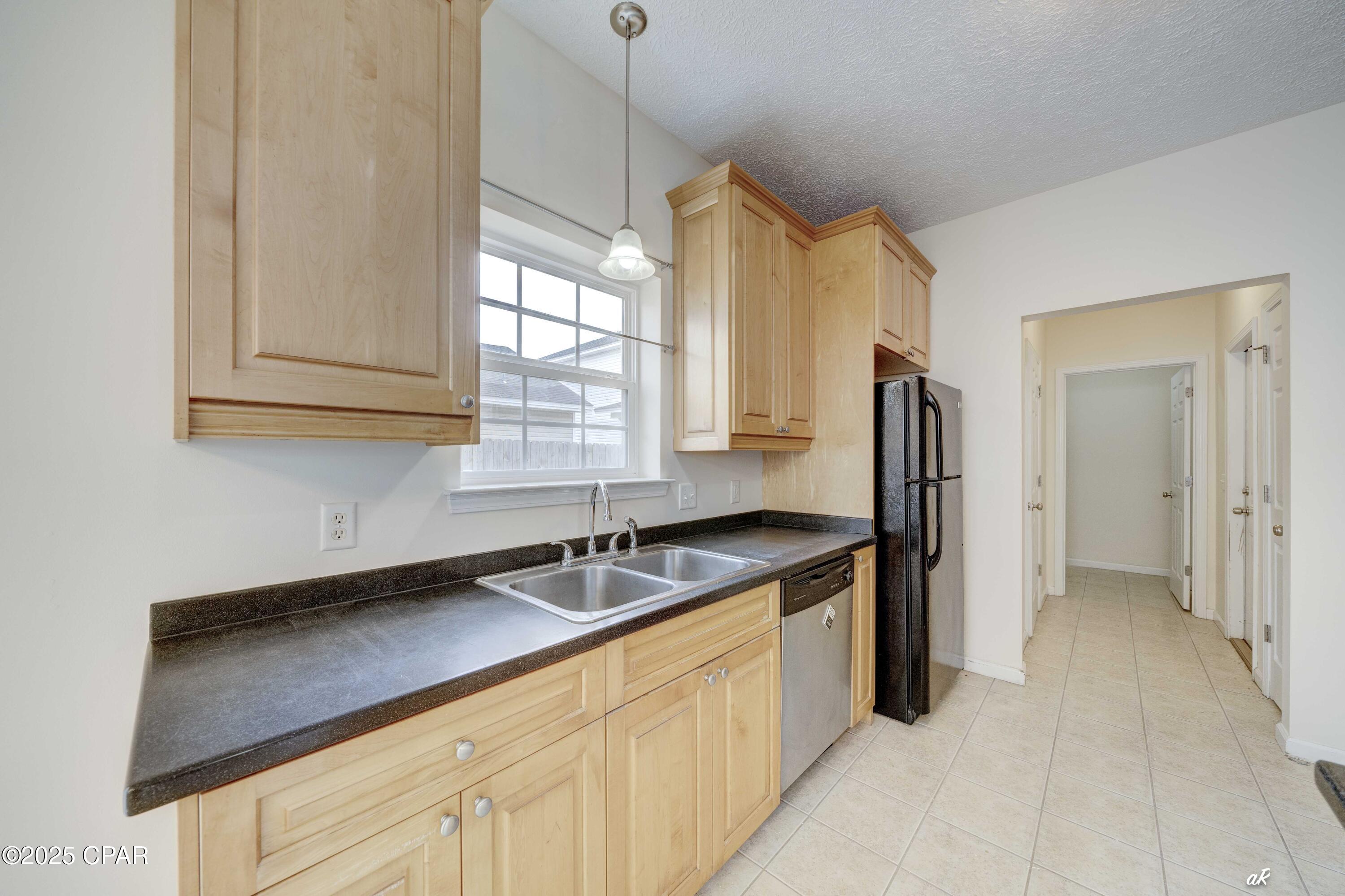 Image 7 For 2608 Laurel Drive