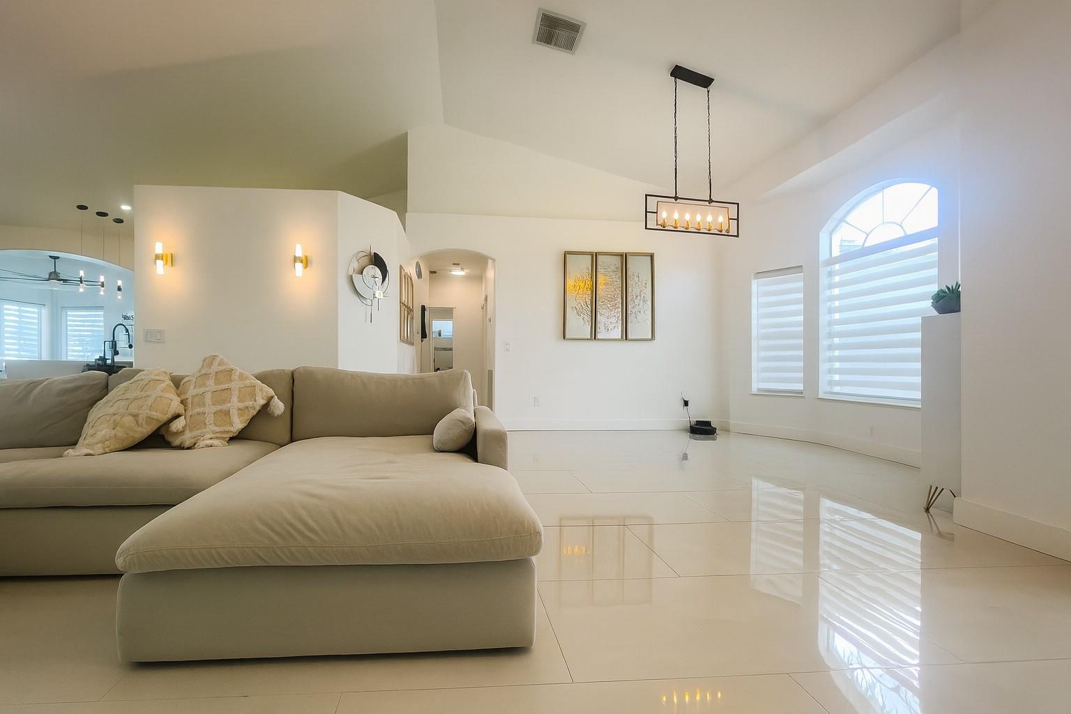 Homes for sale in Port St Lucie, FL | 6960 Nw Denargo St, Port St Lucie, FL 34983 | MLS# F10538653