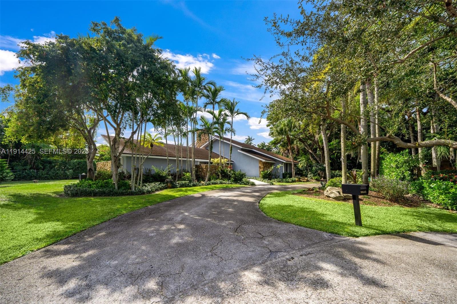 Manatega Estates