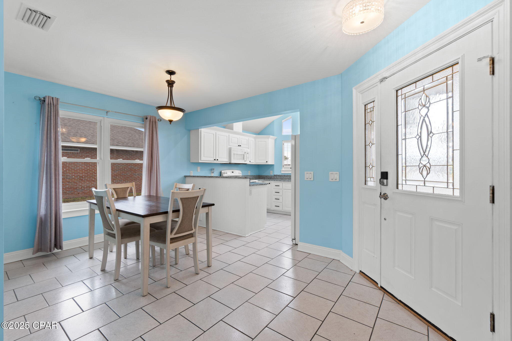 Image 15 For 1714 Scarlett Boulevard