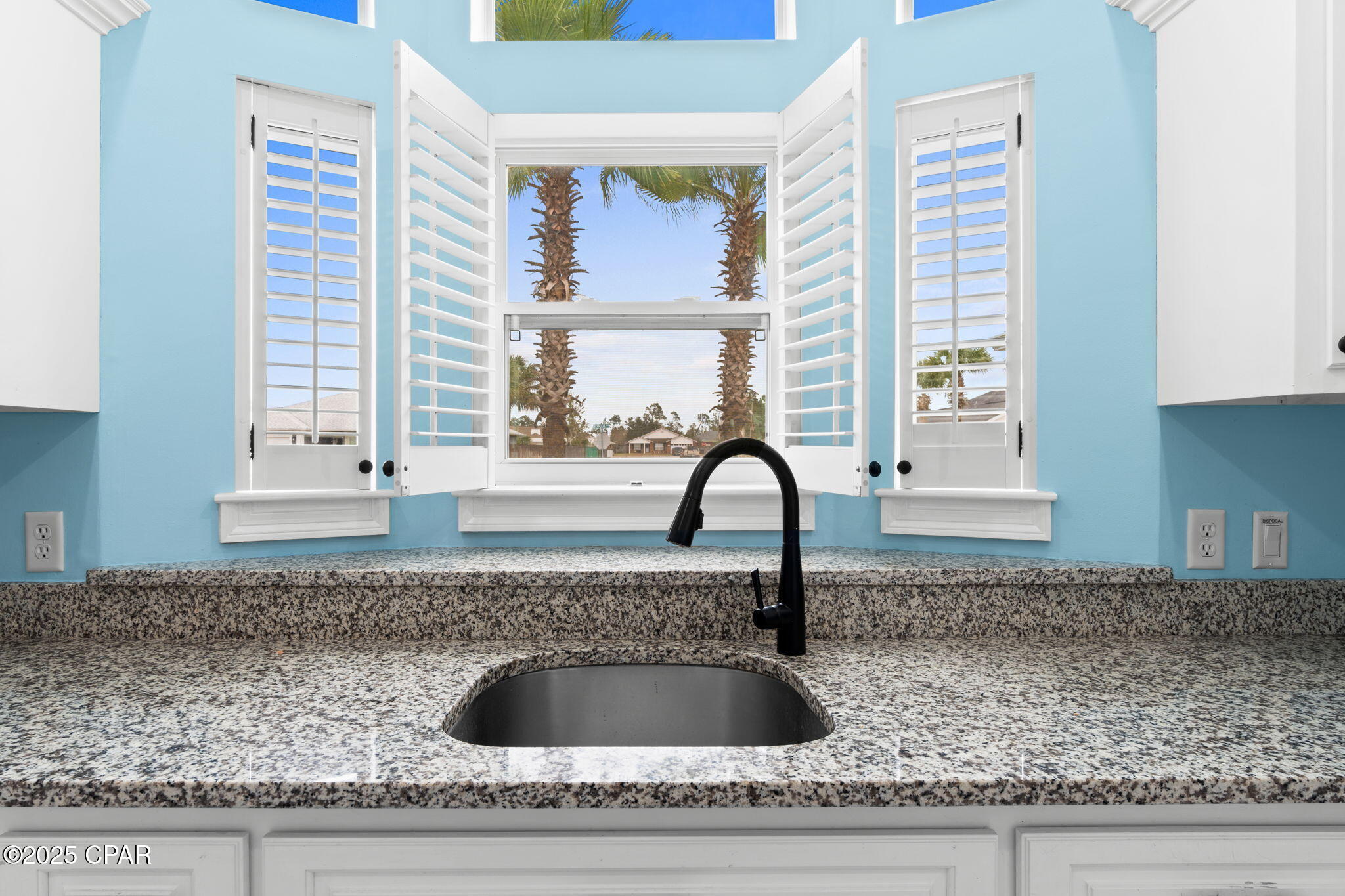 Image 16 For 1714 Scarlett Boulevard