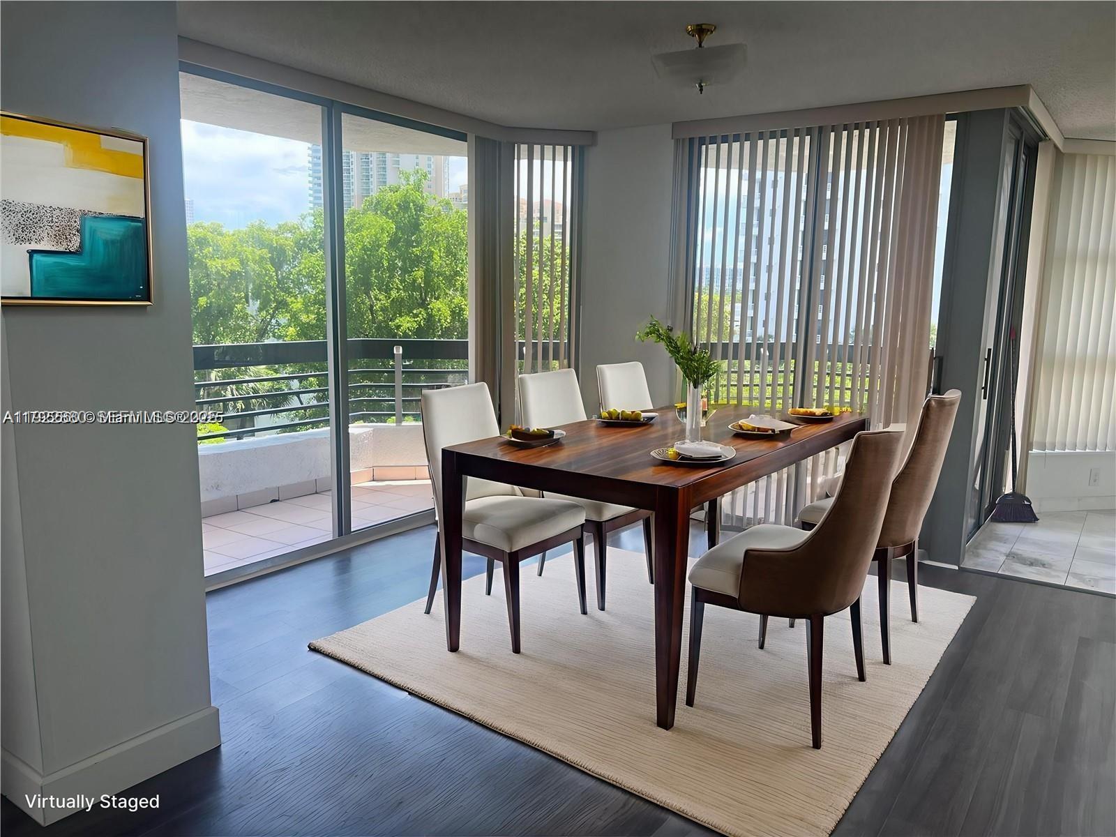 Mystic Pointe Tower 600 C