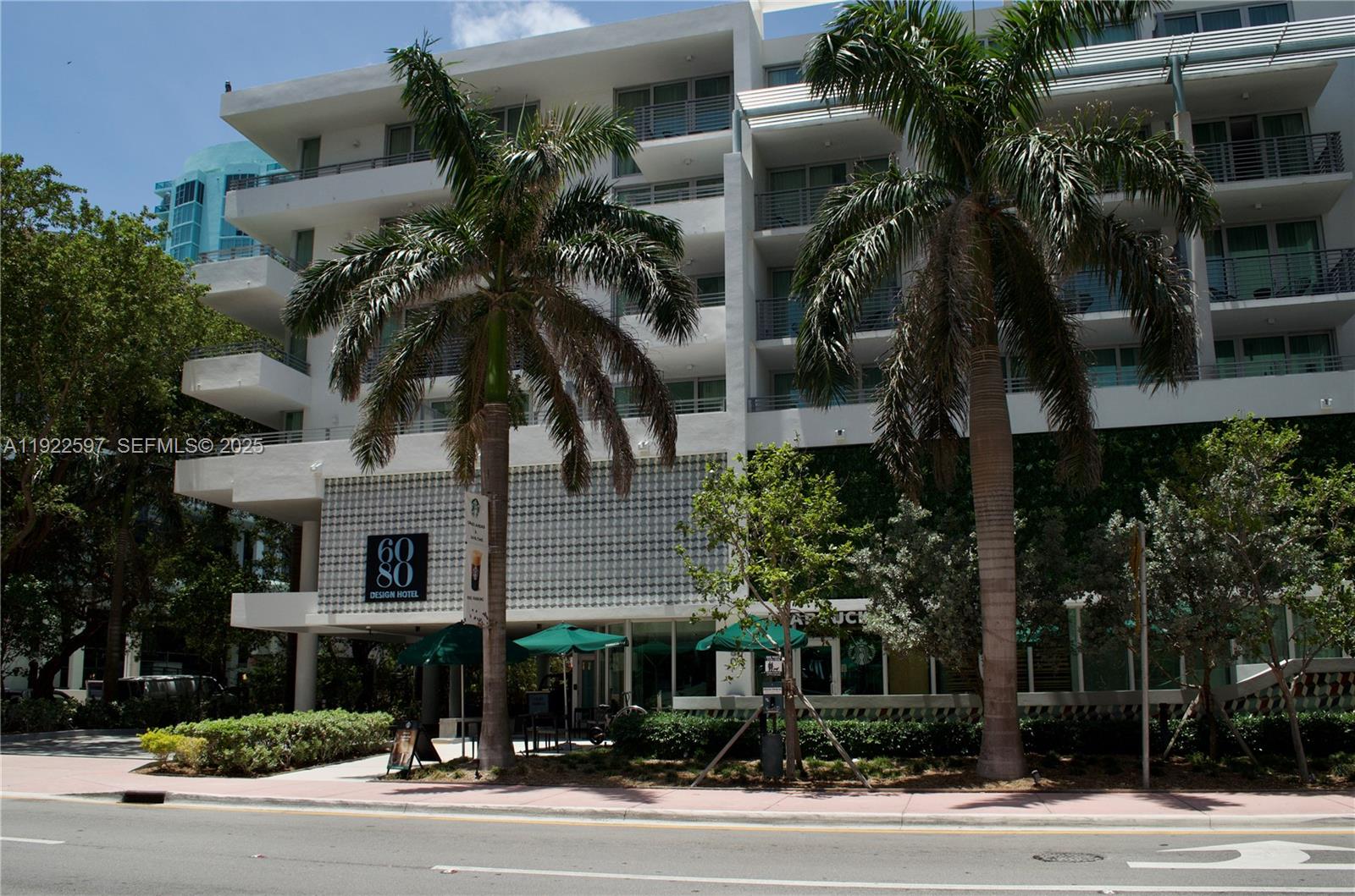 6080 Collins Ave 506