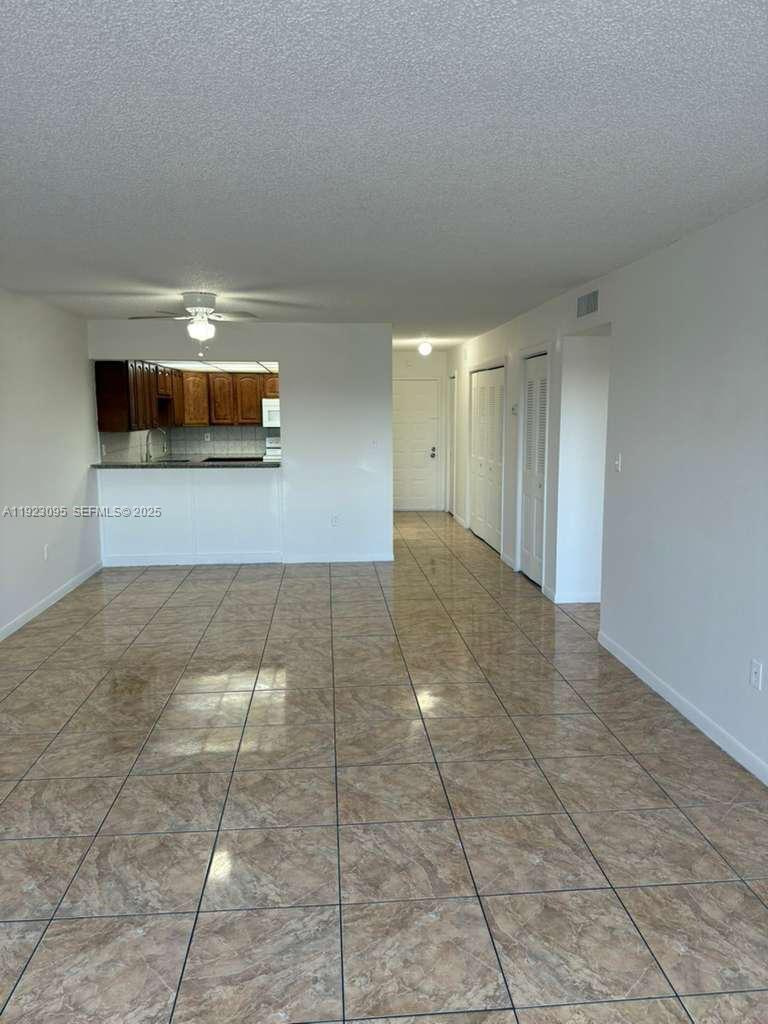 Coral Gate West Condo