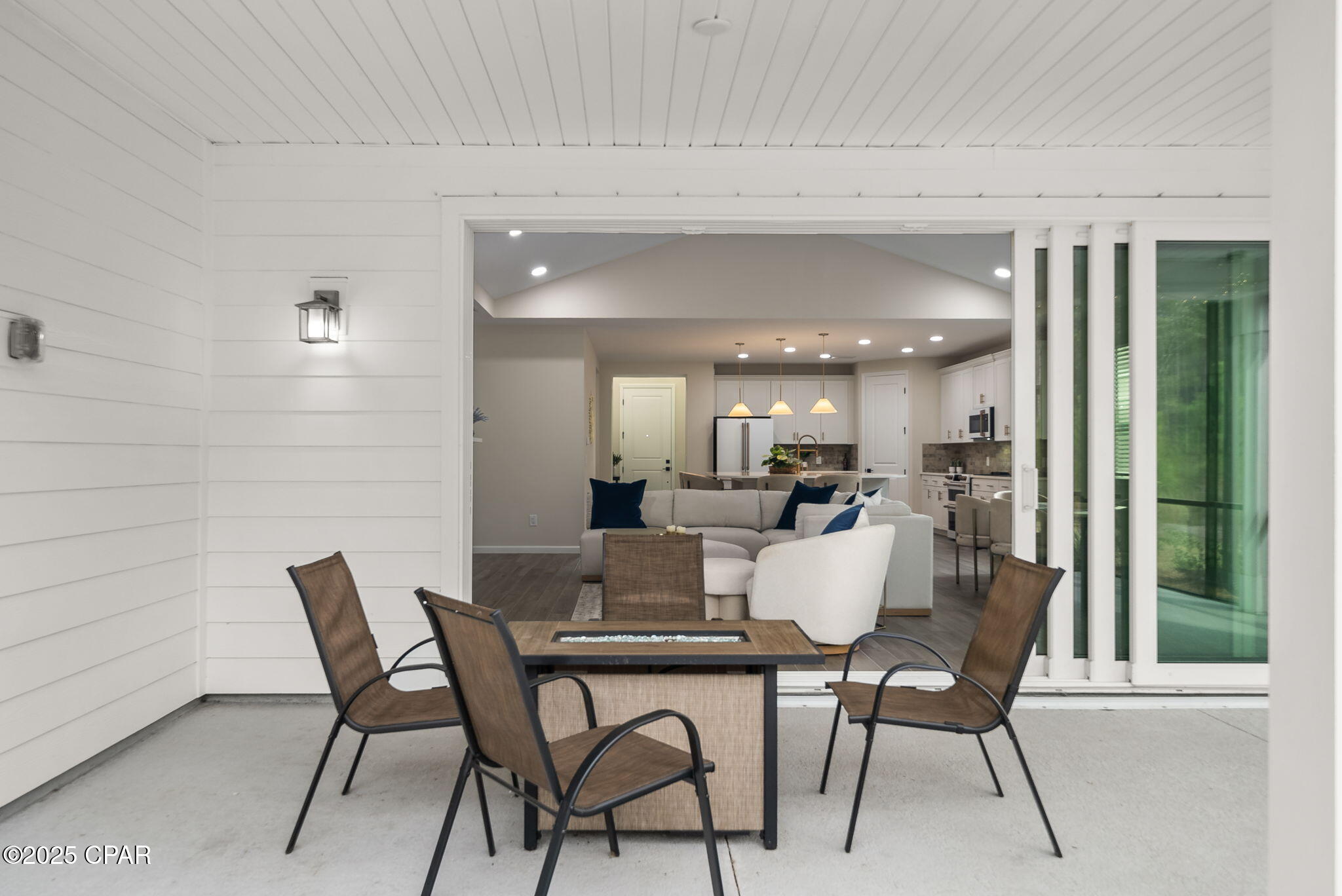 Image 27 For 9204 Caribbean Soul Way