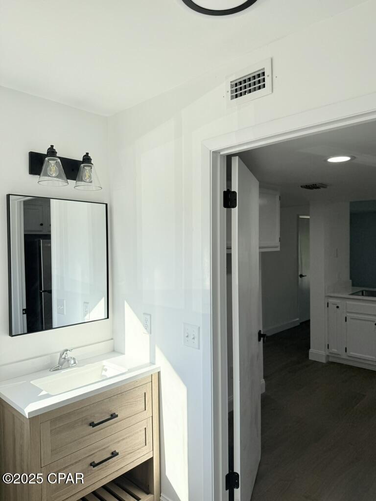 Image 4 For 401 Beach Drive A3