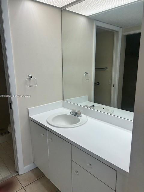 2247 SE 27th Dr 105-D