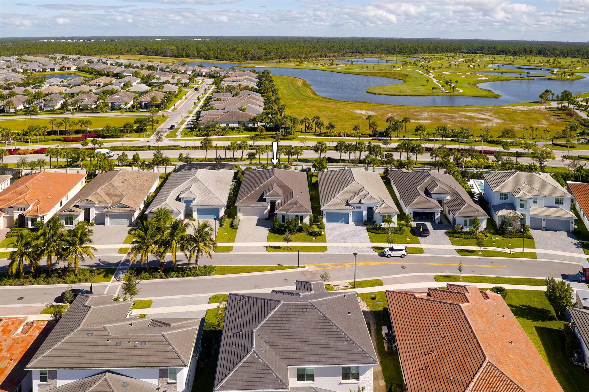 Photo 25 of home located at 12144 Waterstone Circle, Palm Beach Gardens FL