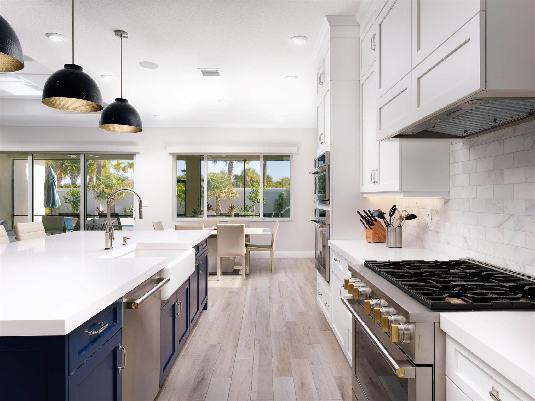 Photo 4 of home located at 12144 Waterstone Circle, Palm Beach Gardens FL