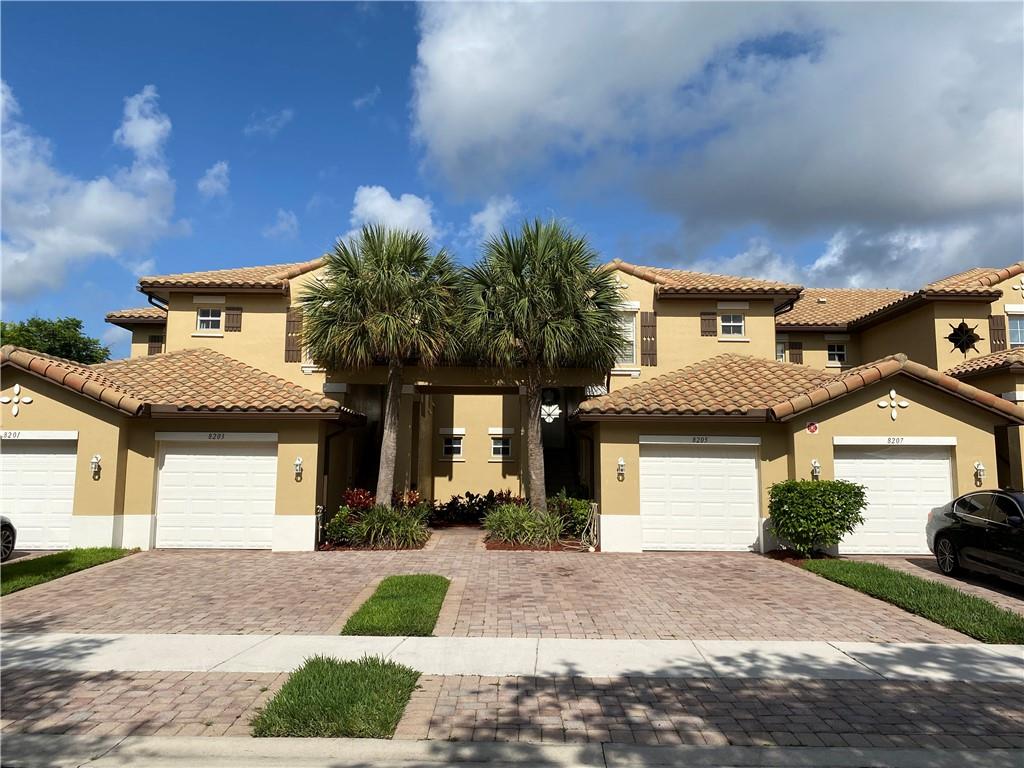 Cypress Pointe II At Heron Bay