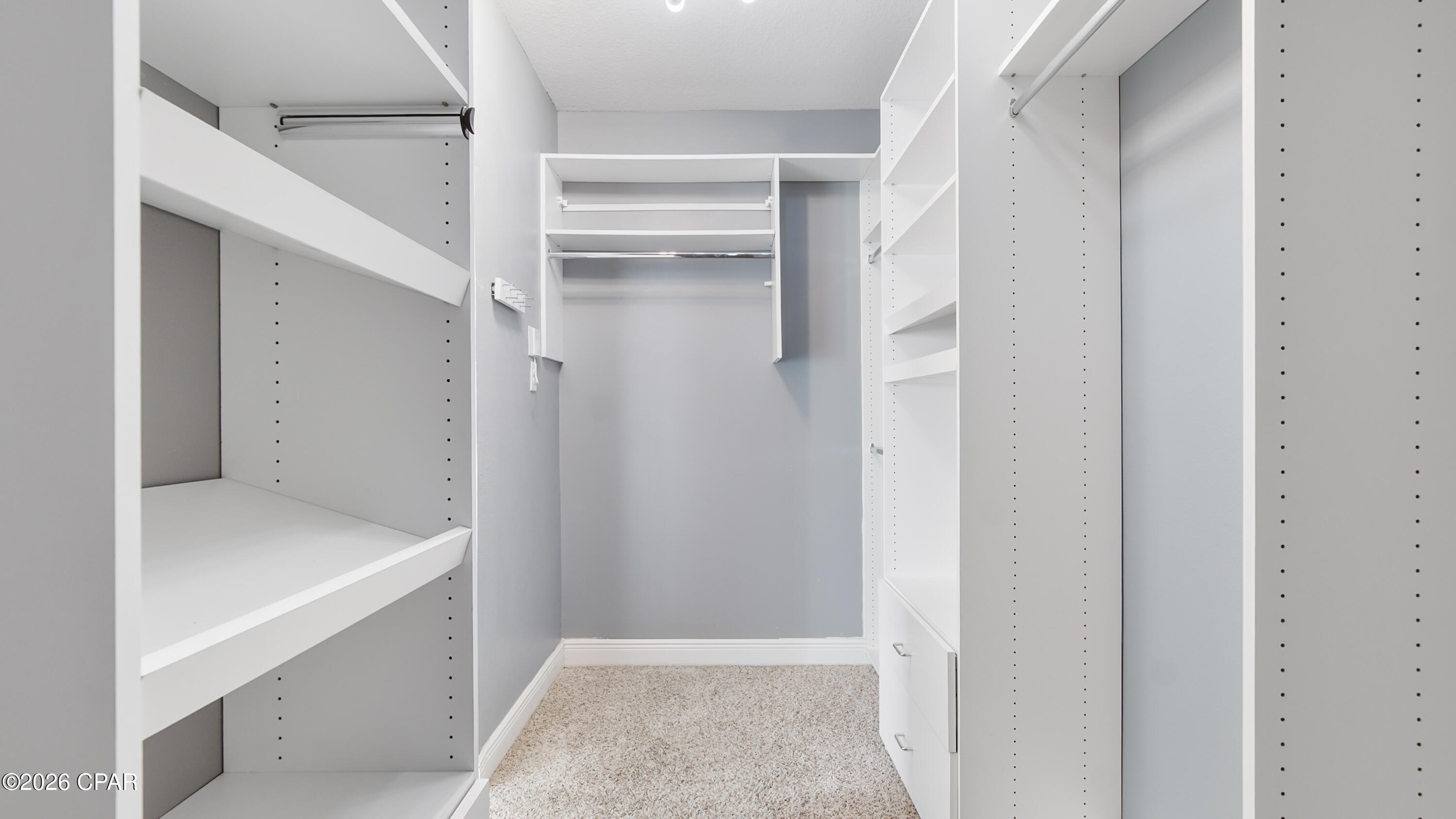 Image 25 For 310 Confidence Way