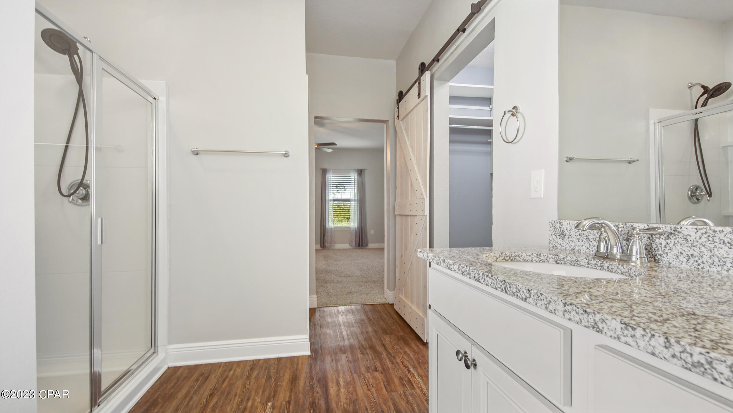 Image 27 For 310 Confidence Way