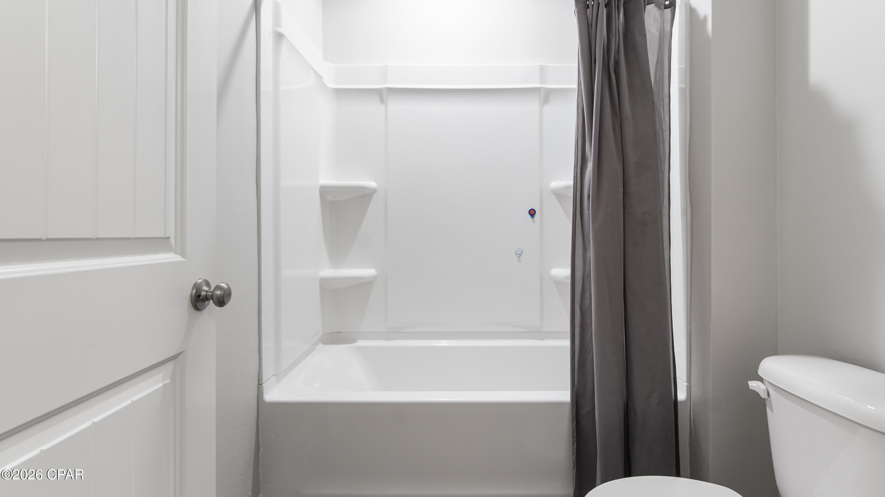 Image 32 For 310 Confidence Way