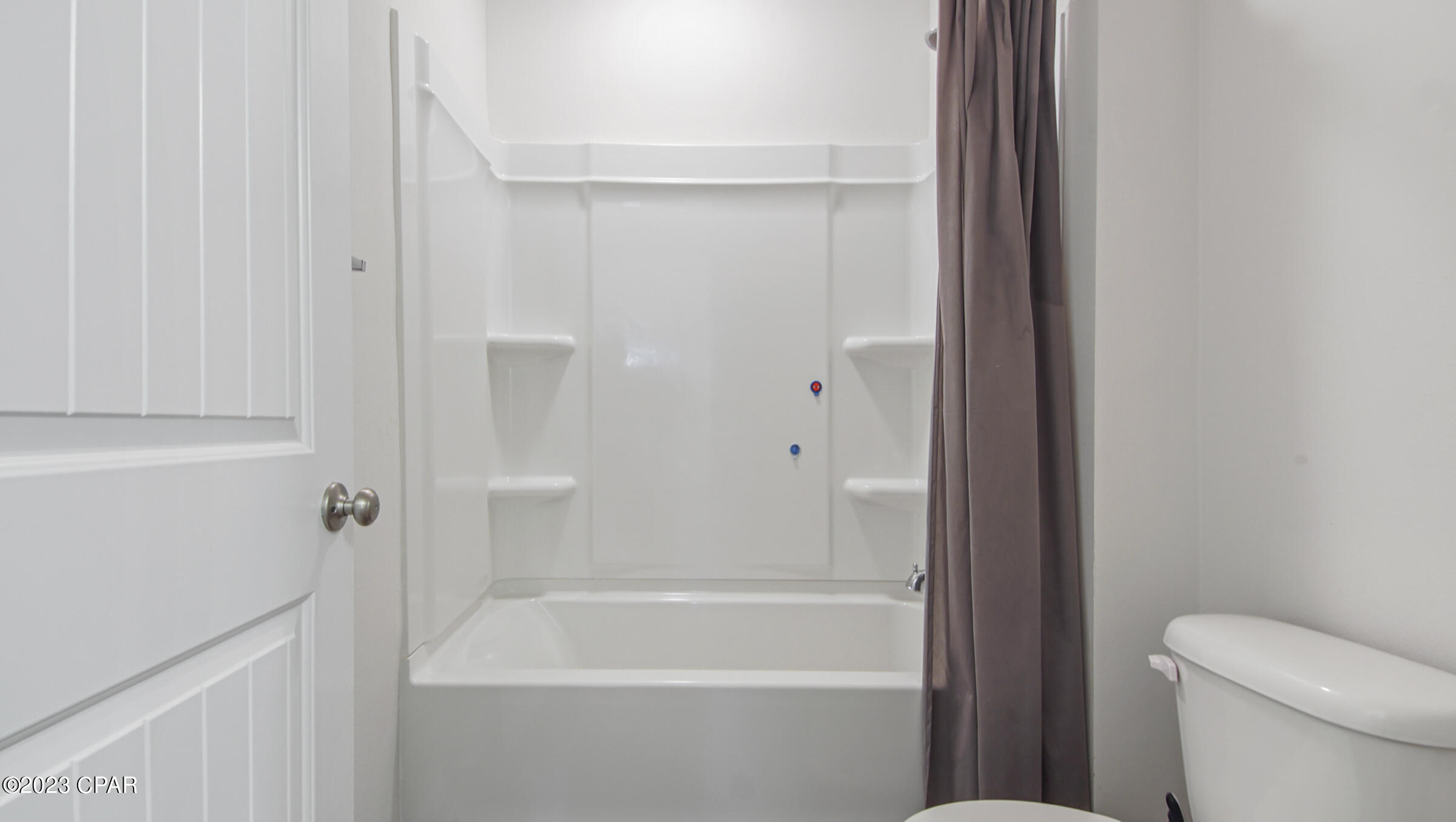 Image 34 For 310 Confidence Way