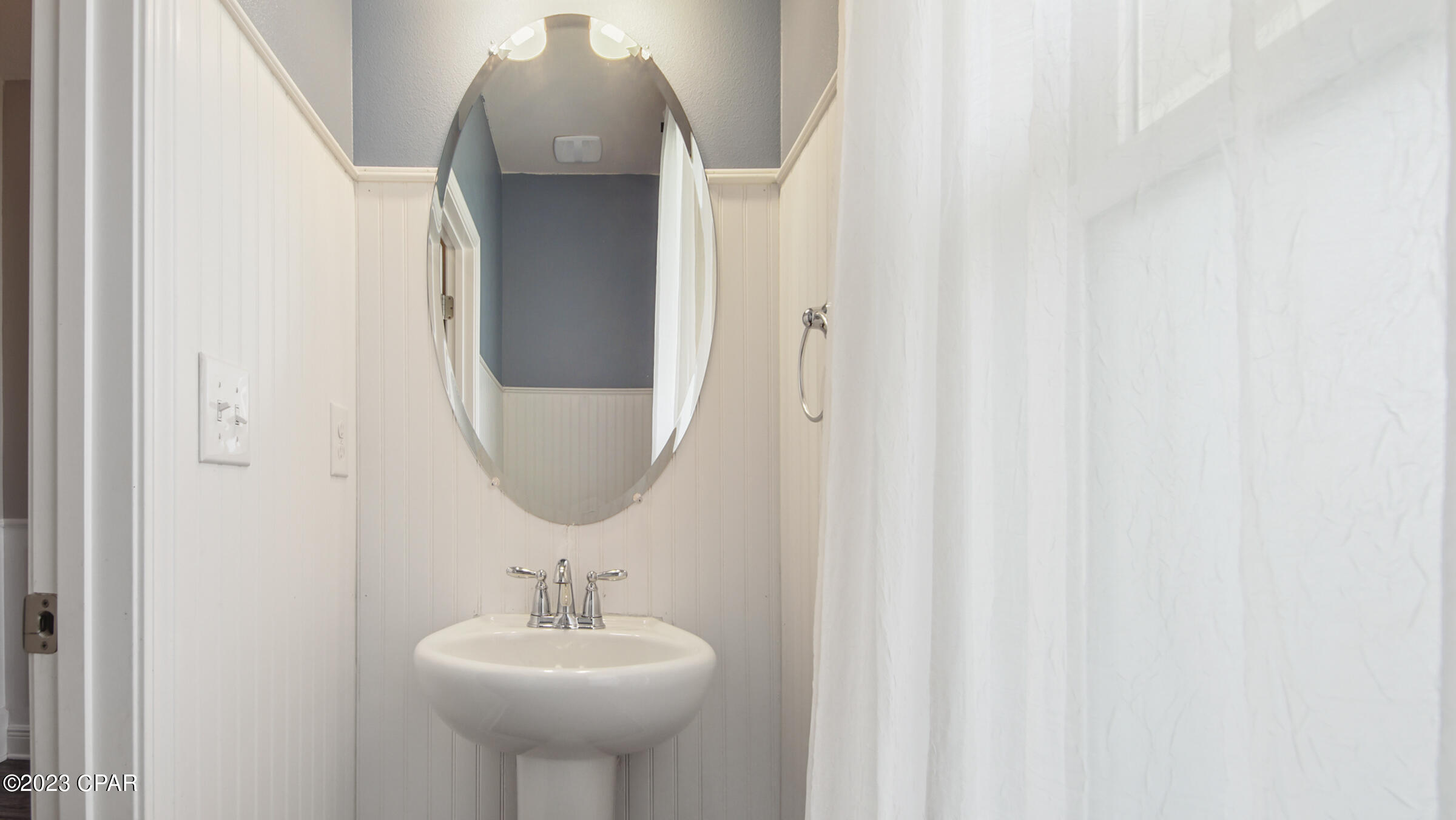 Image 7 For 310 Confidence Way