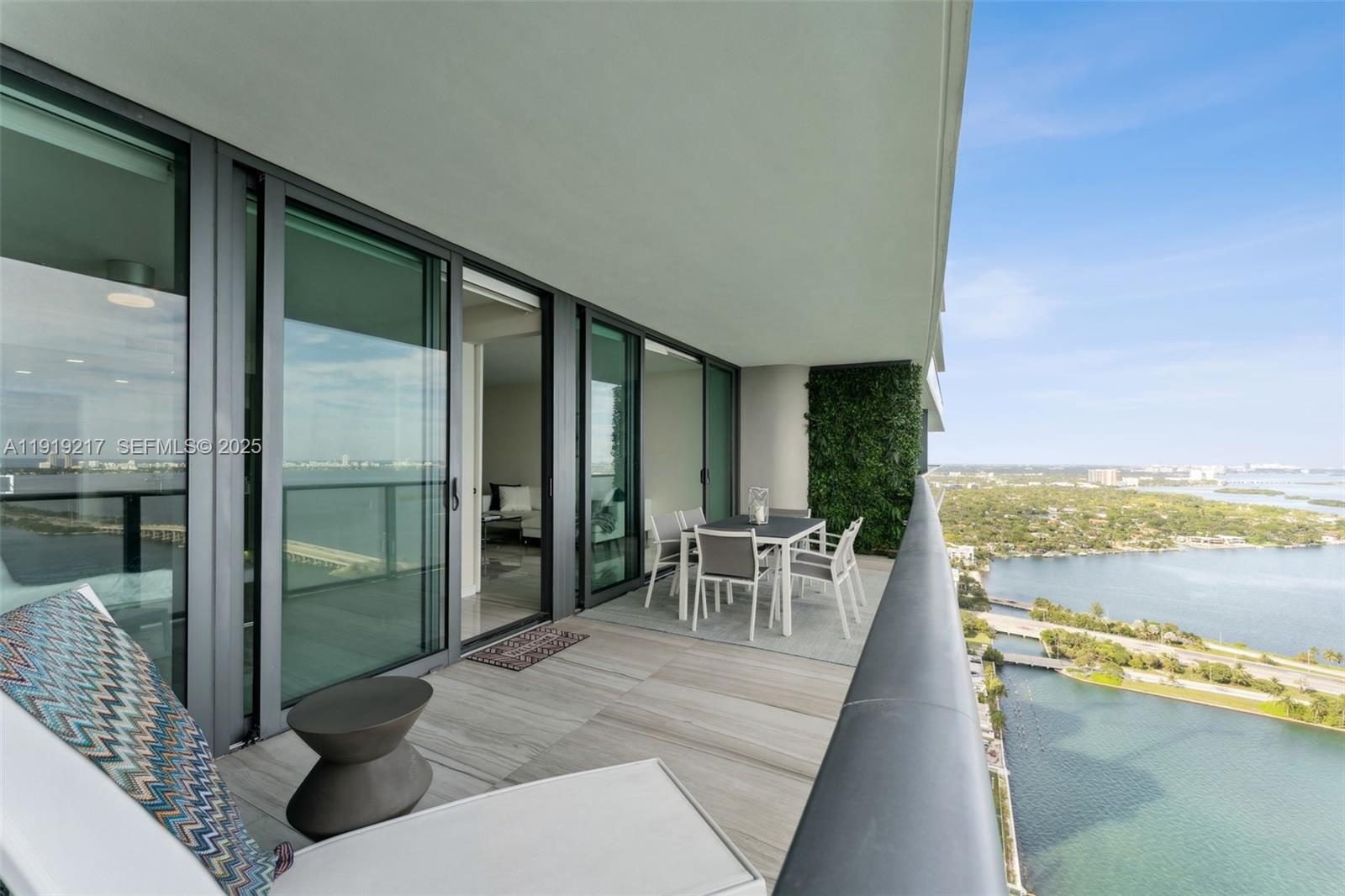 3131 NE 7th Ave #4204, Miami FL 33137
