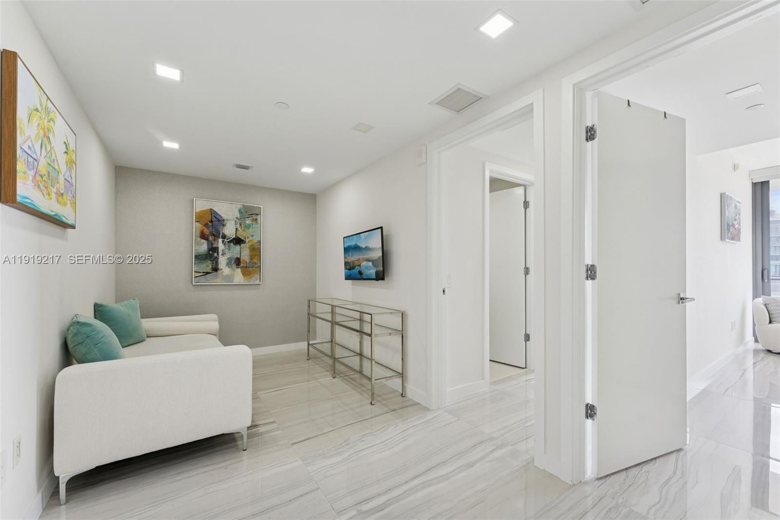 3131 NE 7th Ave #4204, Miami FL 33137