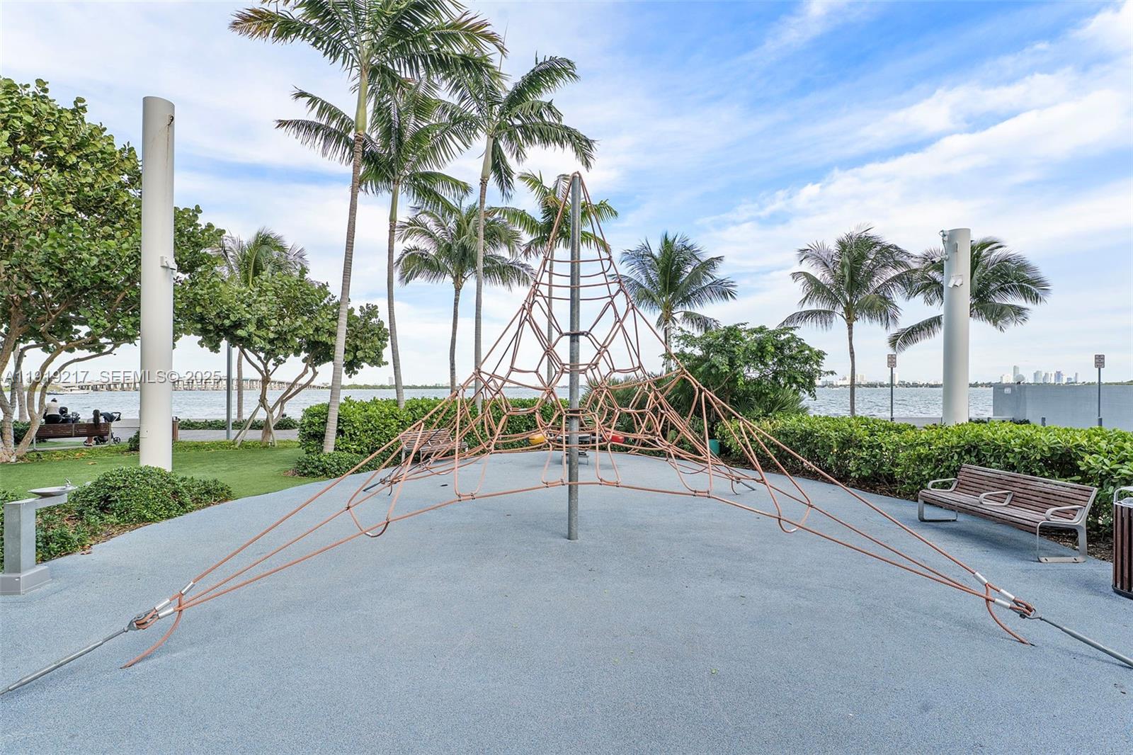 3131 NE 7th Ave #4204, Miami FL 33137