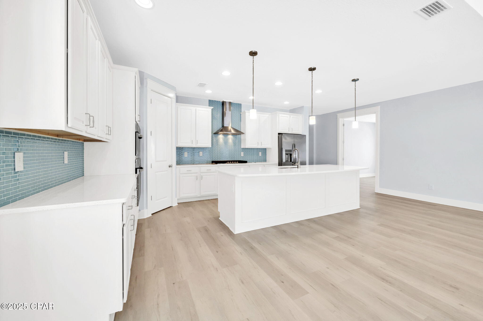 Image 17 For 615 Longpoint Way