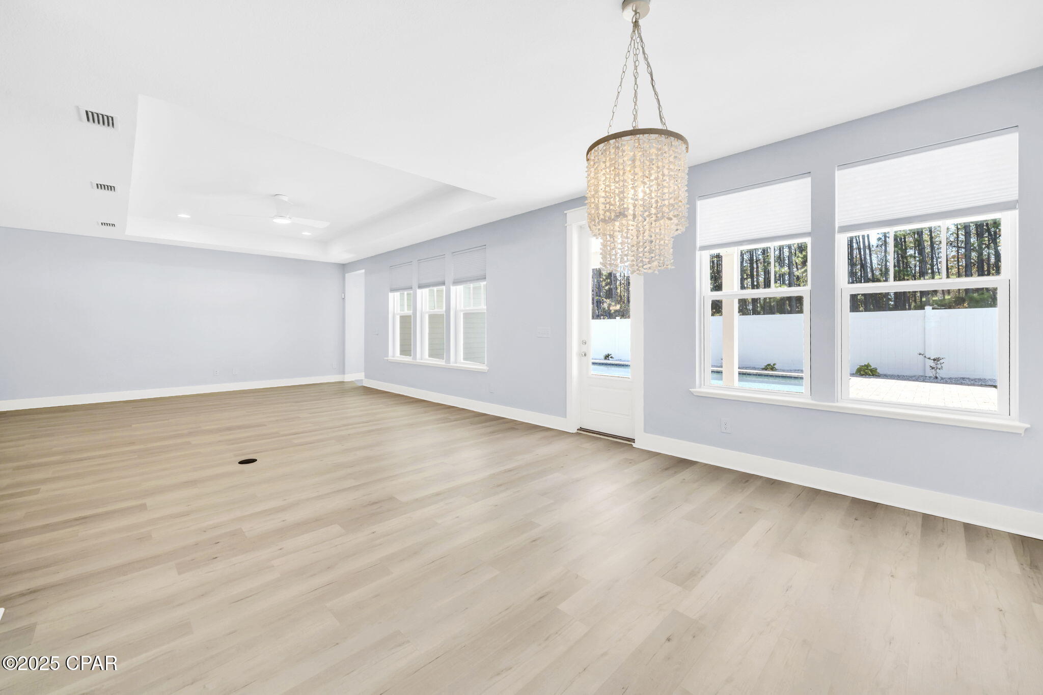 Image 25 For 615 Longpoint Way