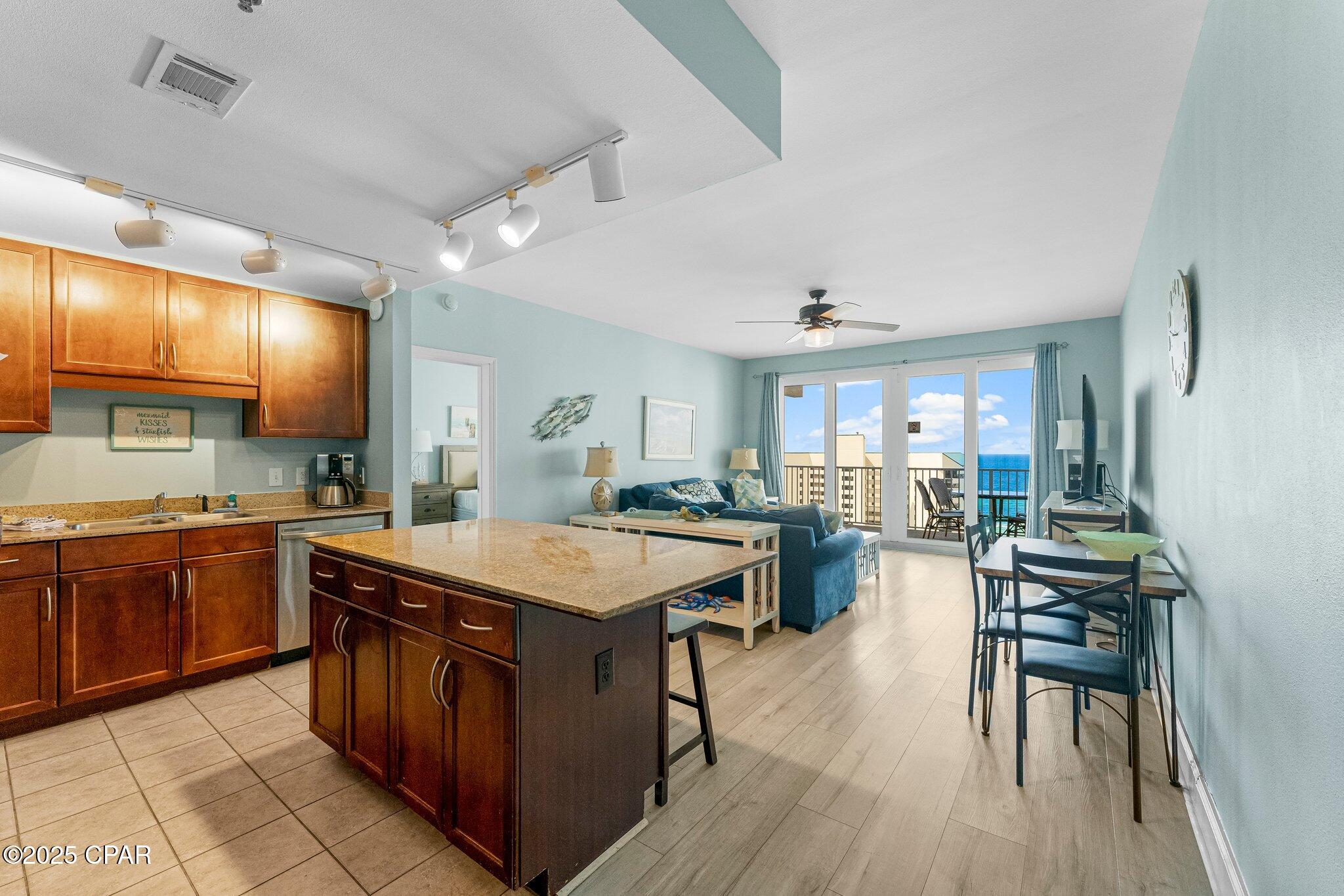 Image 11 For 9860 Thomas Drive 1125