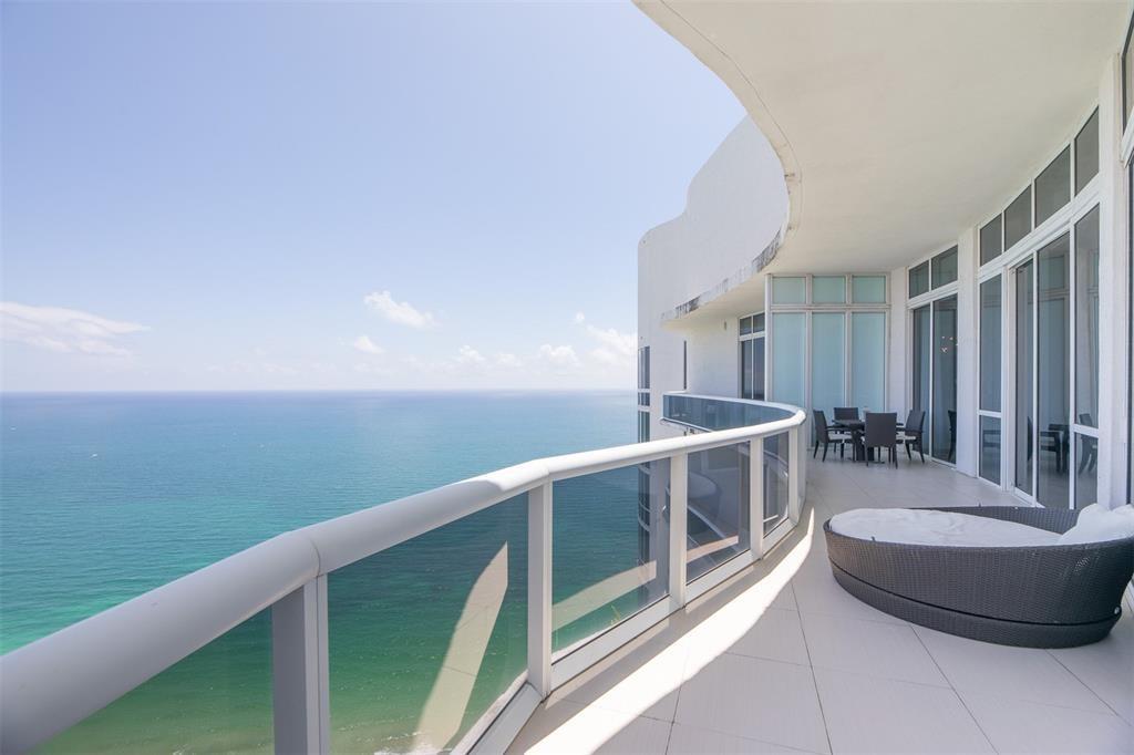 Apartamento en Venta en Sunny Isles Beach, FL
