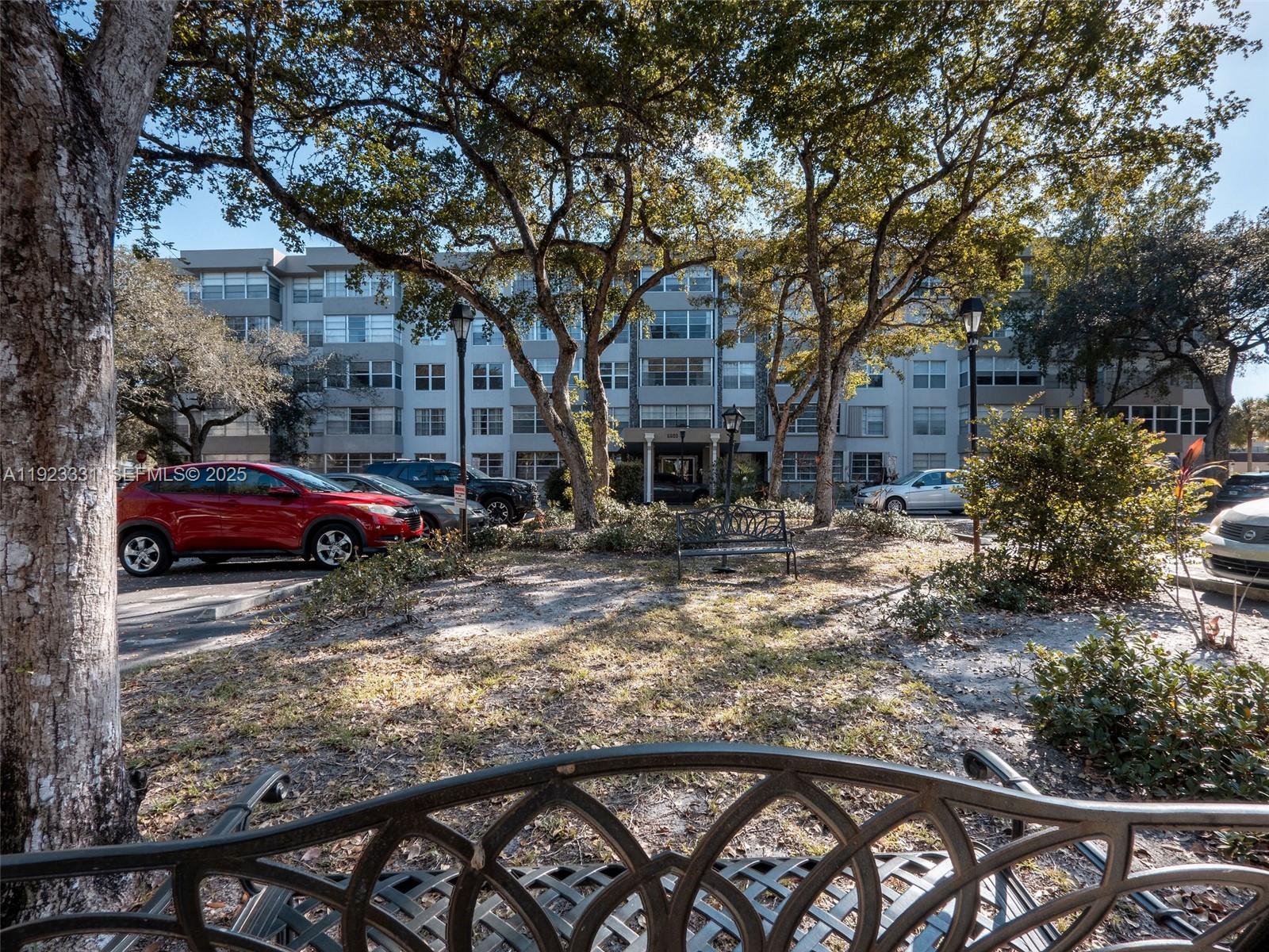 Plantation Place Condo