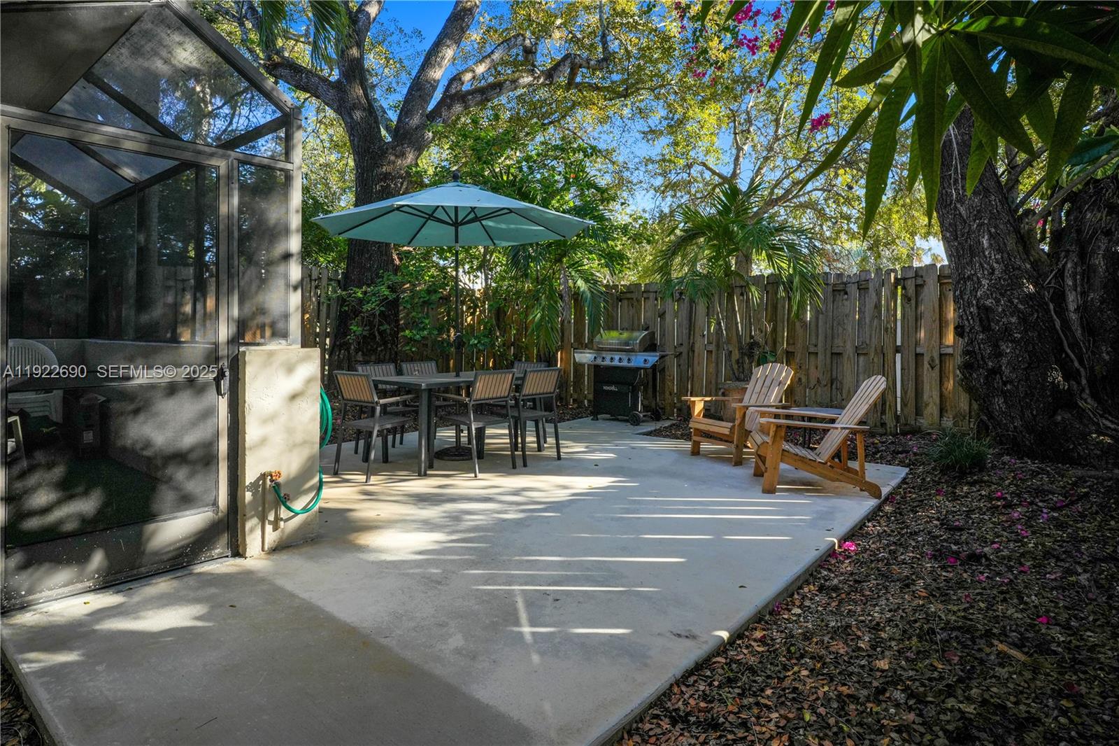 Venetian Palms Condo