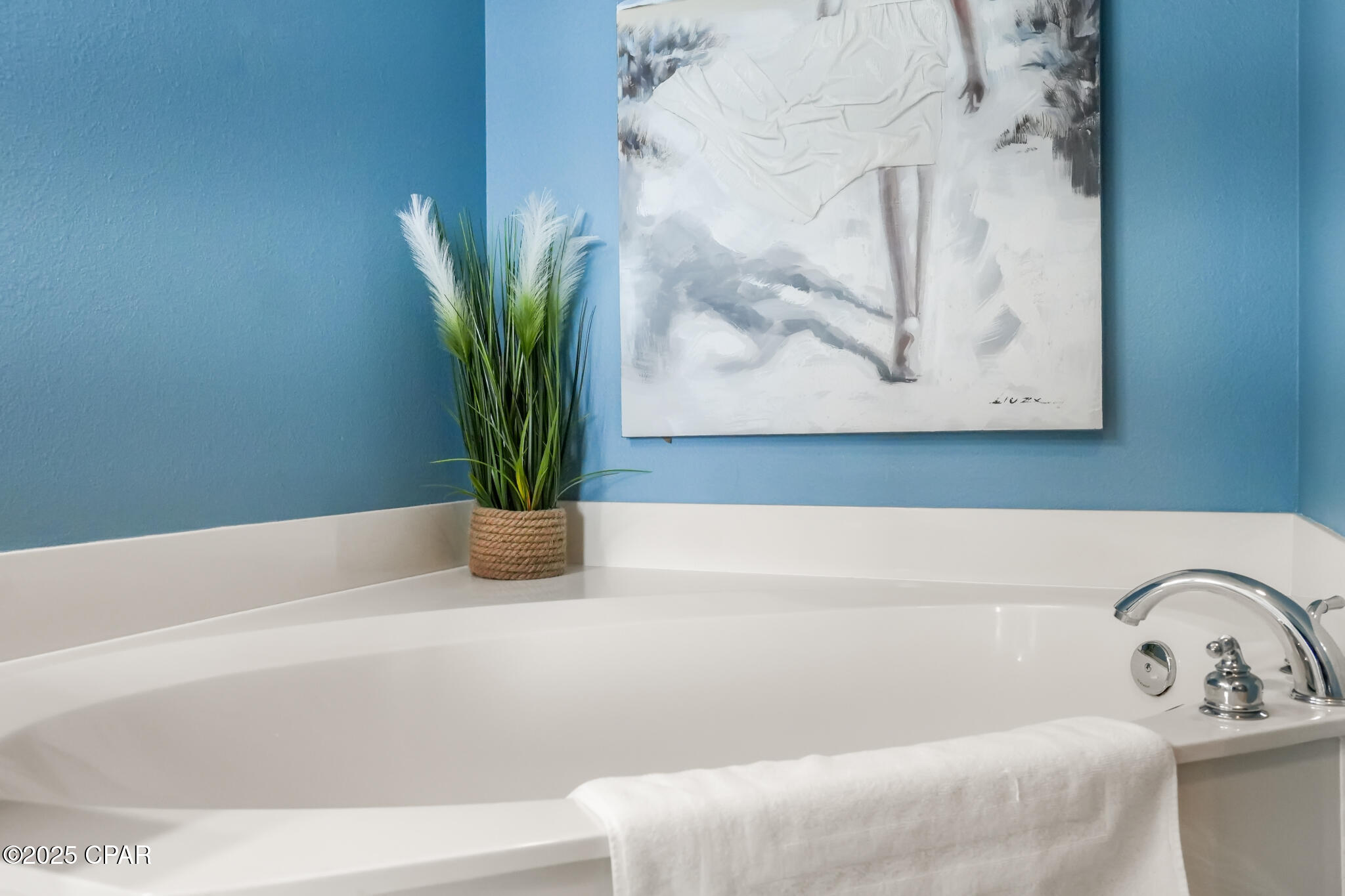 Image 17 For 14701 Front Beach Road 731