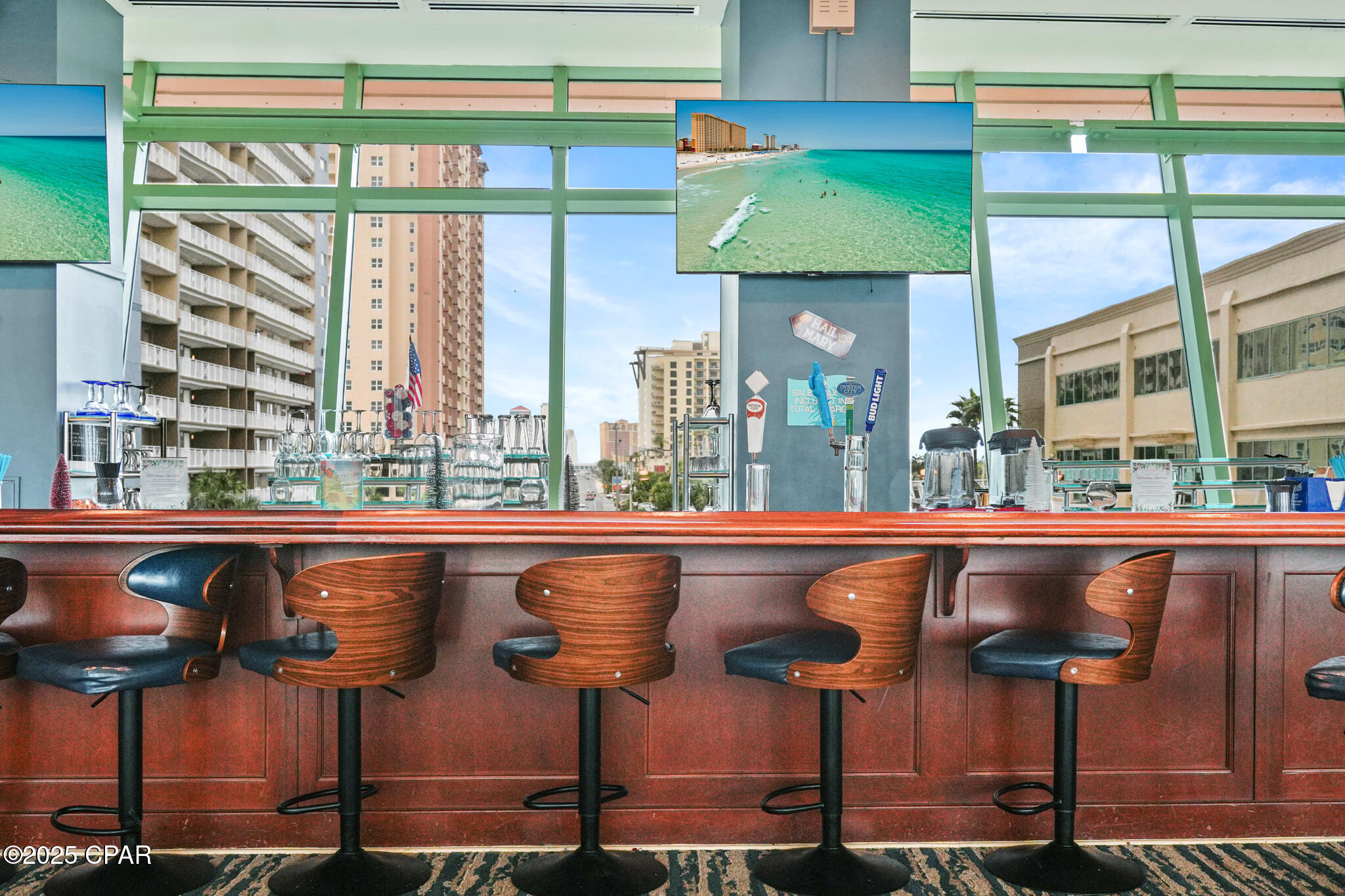 Image 32 For 14701 Front Beach Road 731