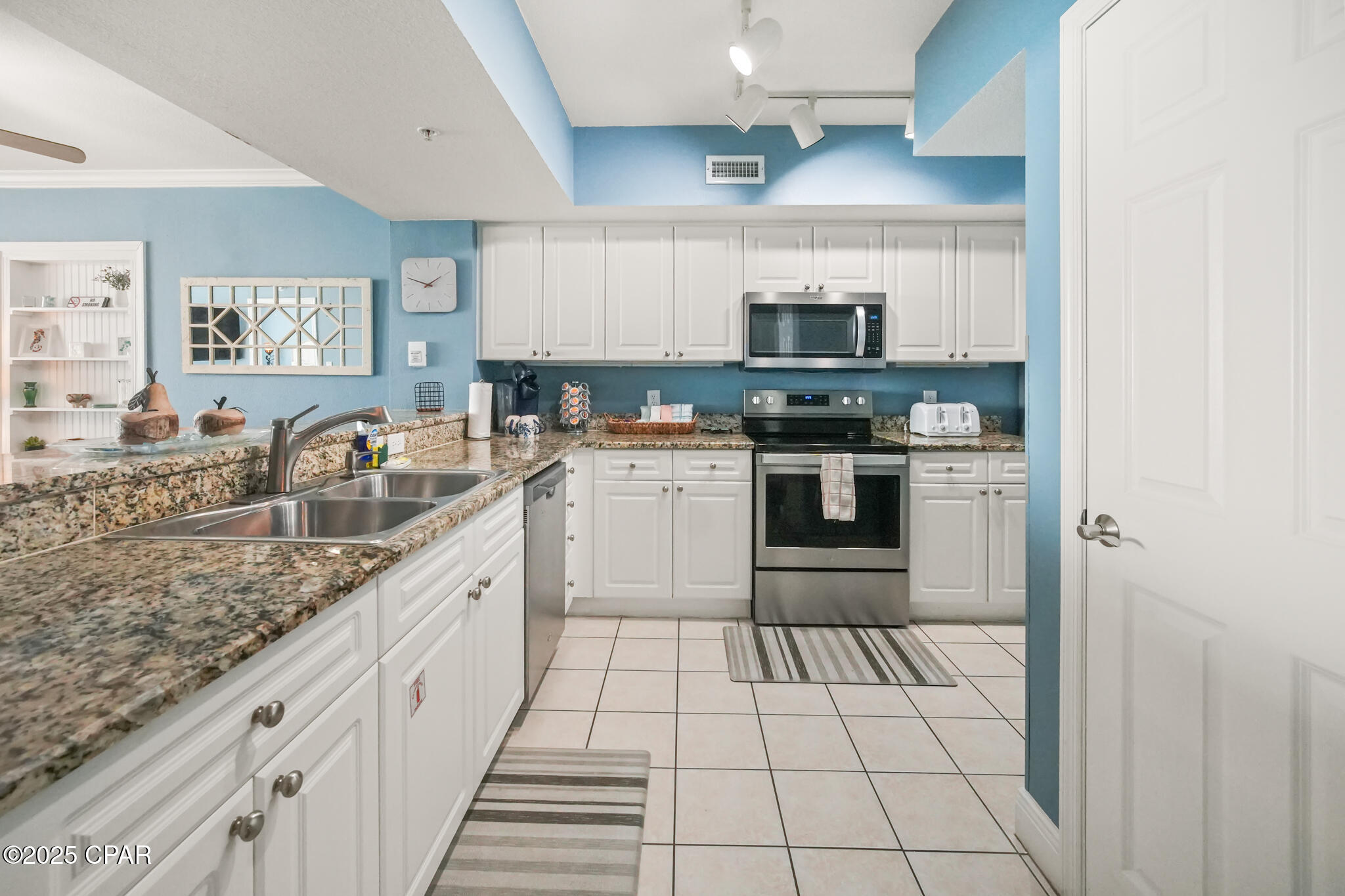 Image 9 For 14701 Front Beach Road 731