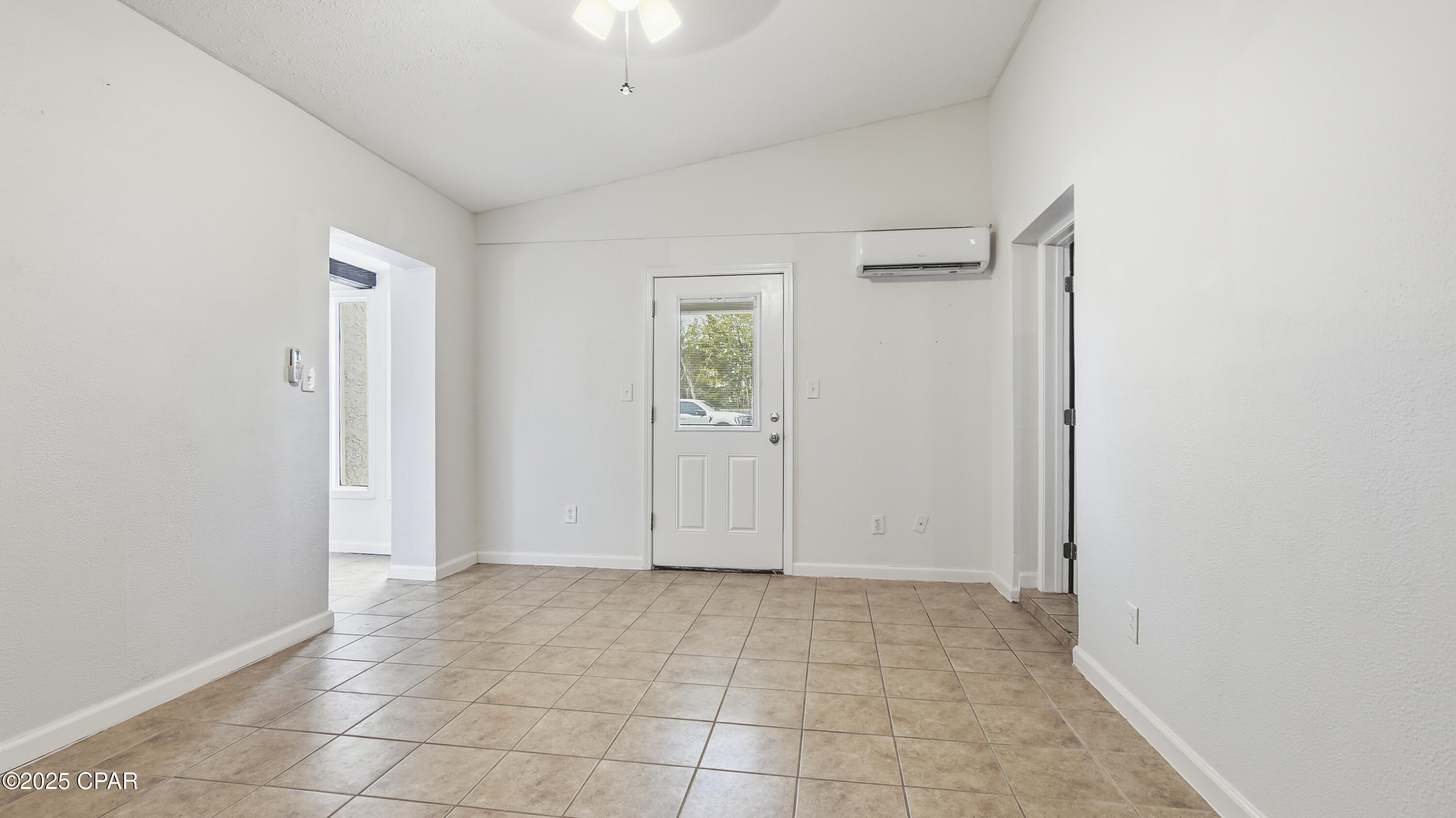 Image 17 For 5644 Martin Court