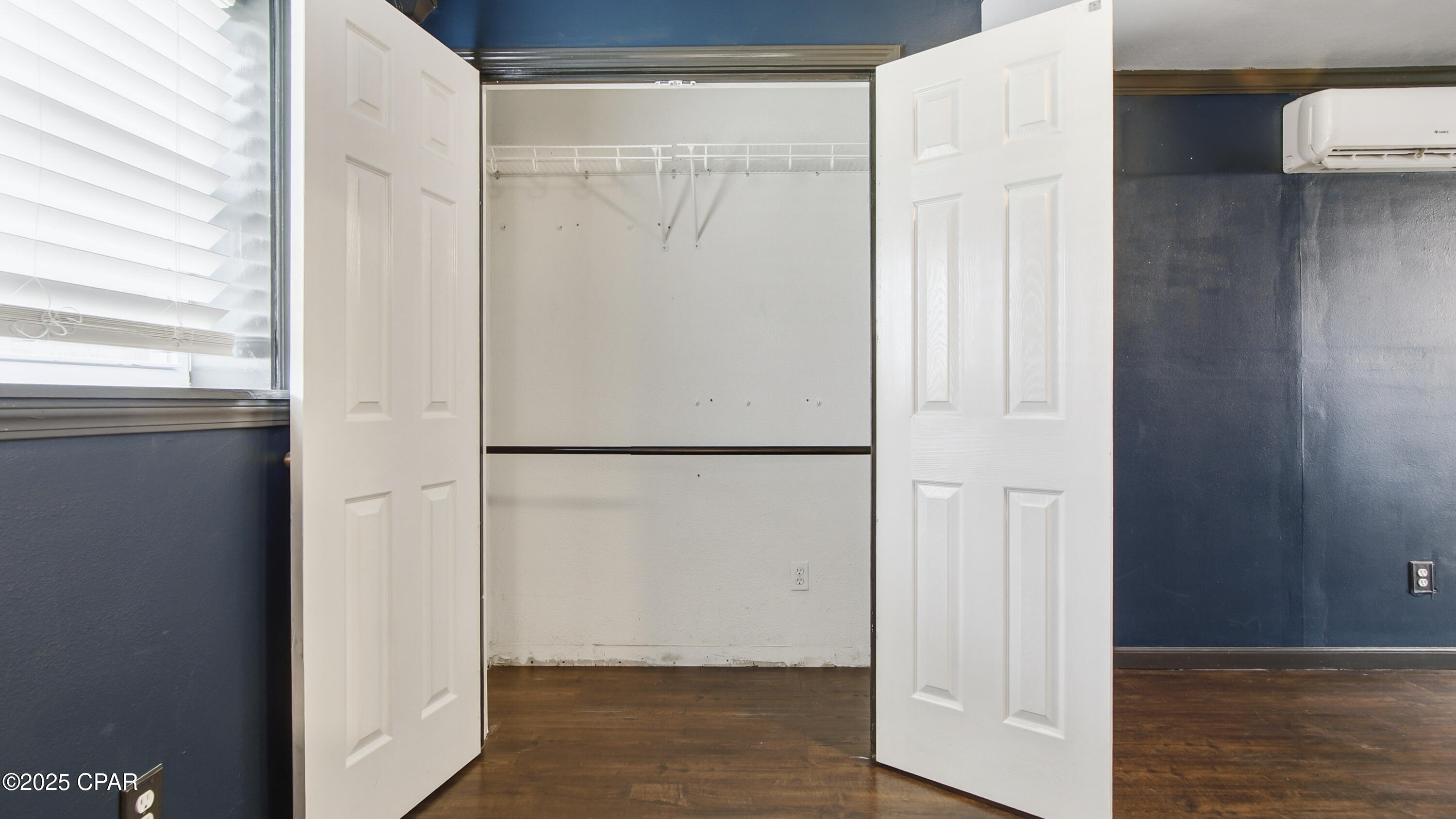 Image 18 For 5644 Martin Court