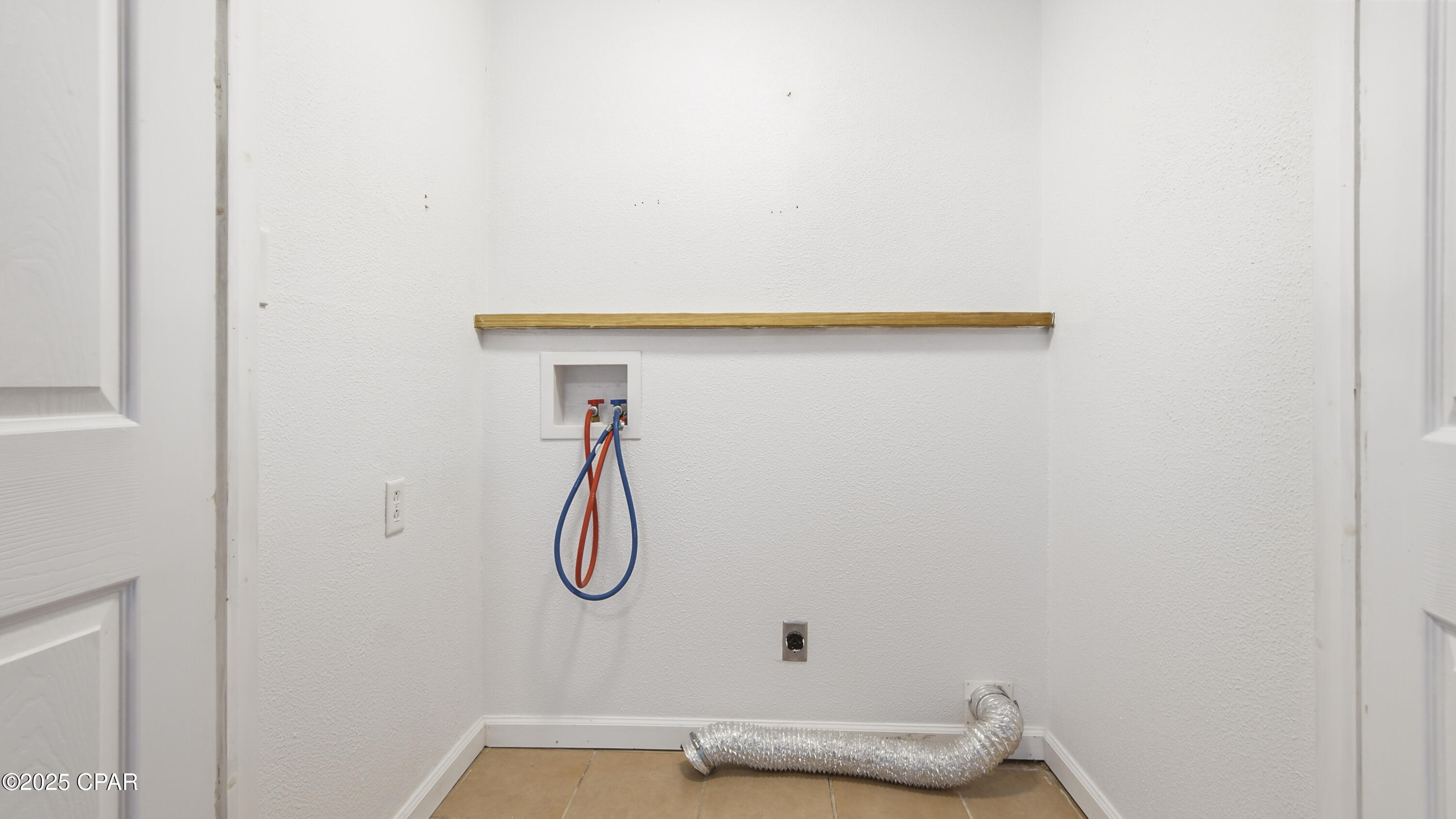 Image 26 For 5644 Martin Court