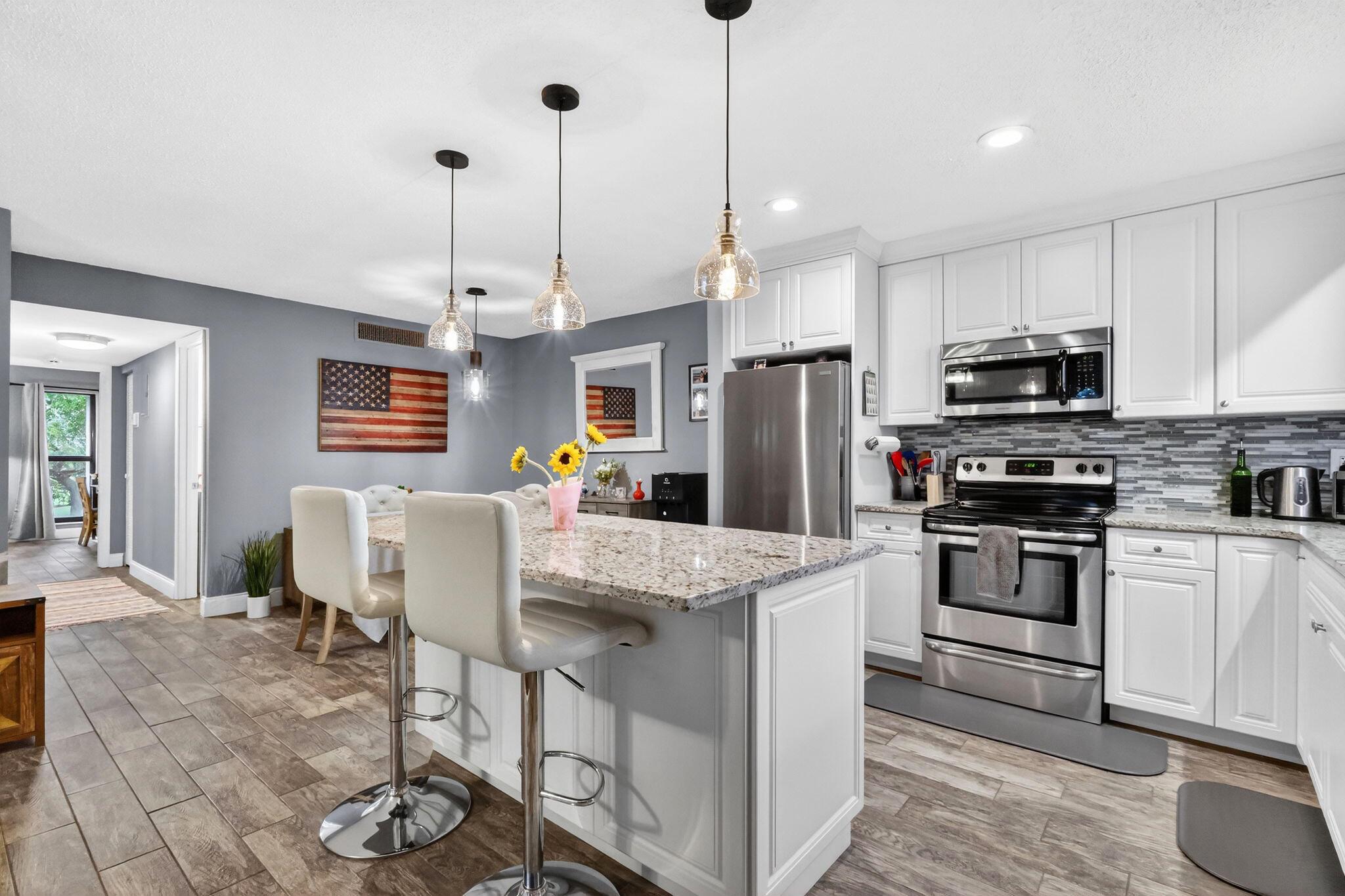 Town & Country Estates Co