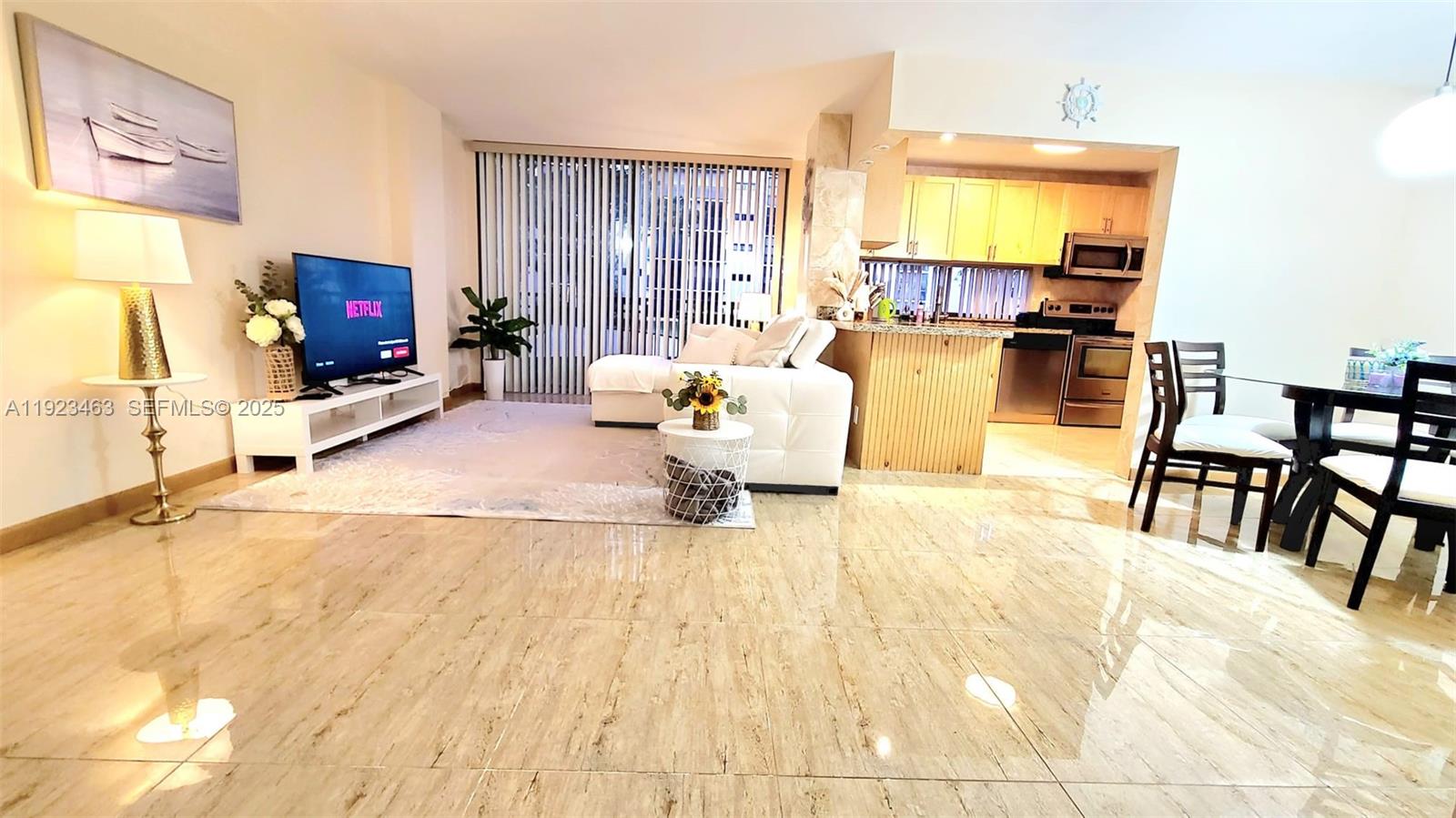 Plaza Of Americas Condo