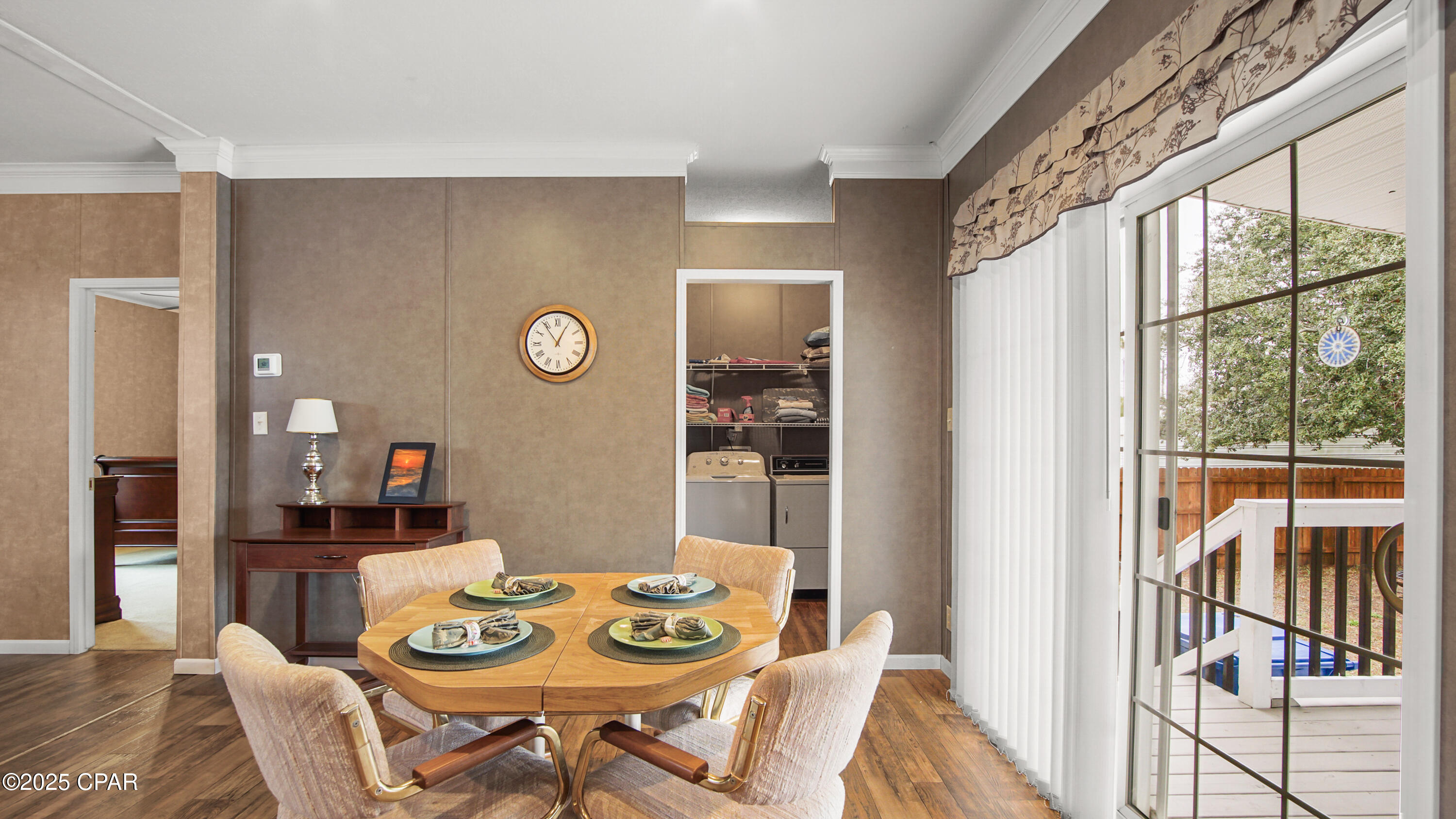 Image 13 For 105 Evergreen Street