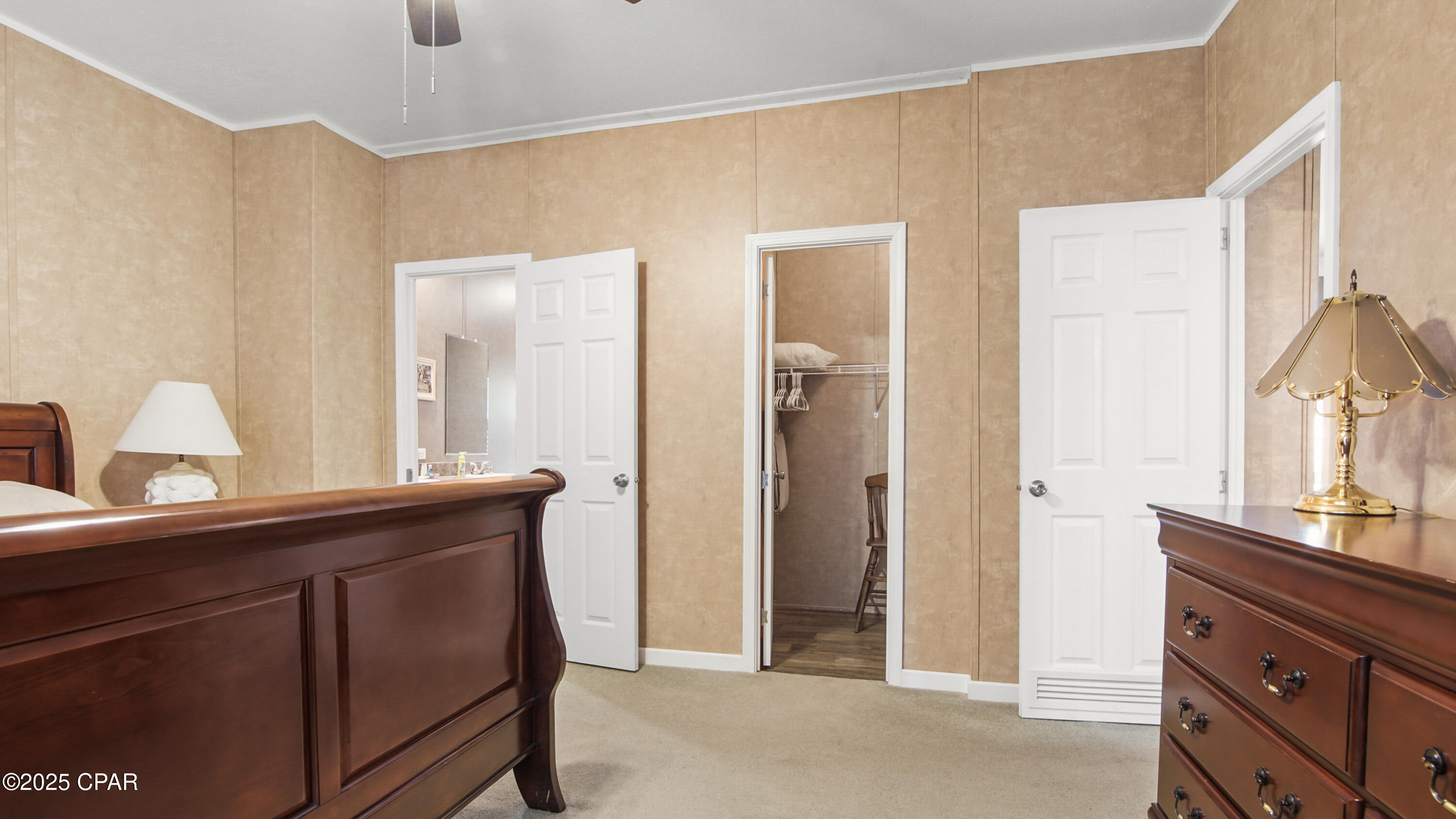 Image 15 For 105 Evergreen Street