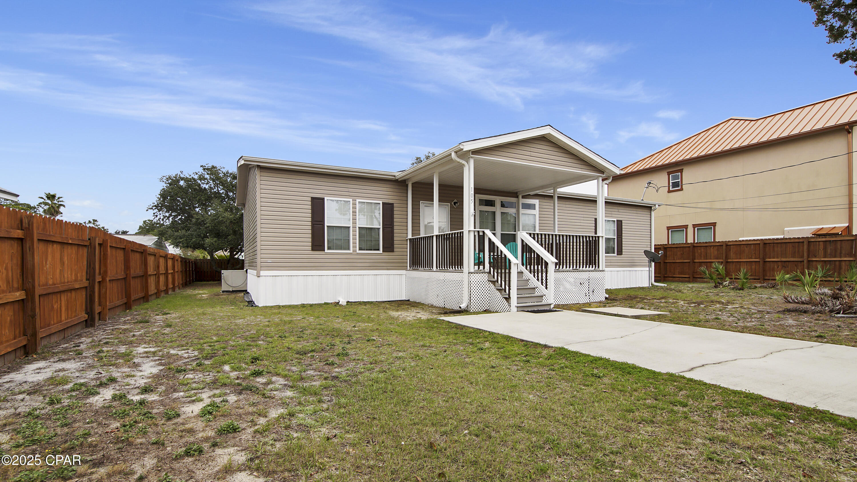 Image 2 For 105 Evergreen Street