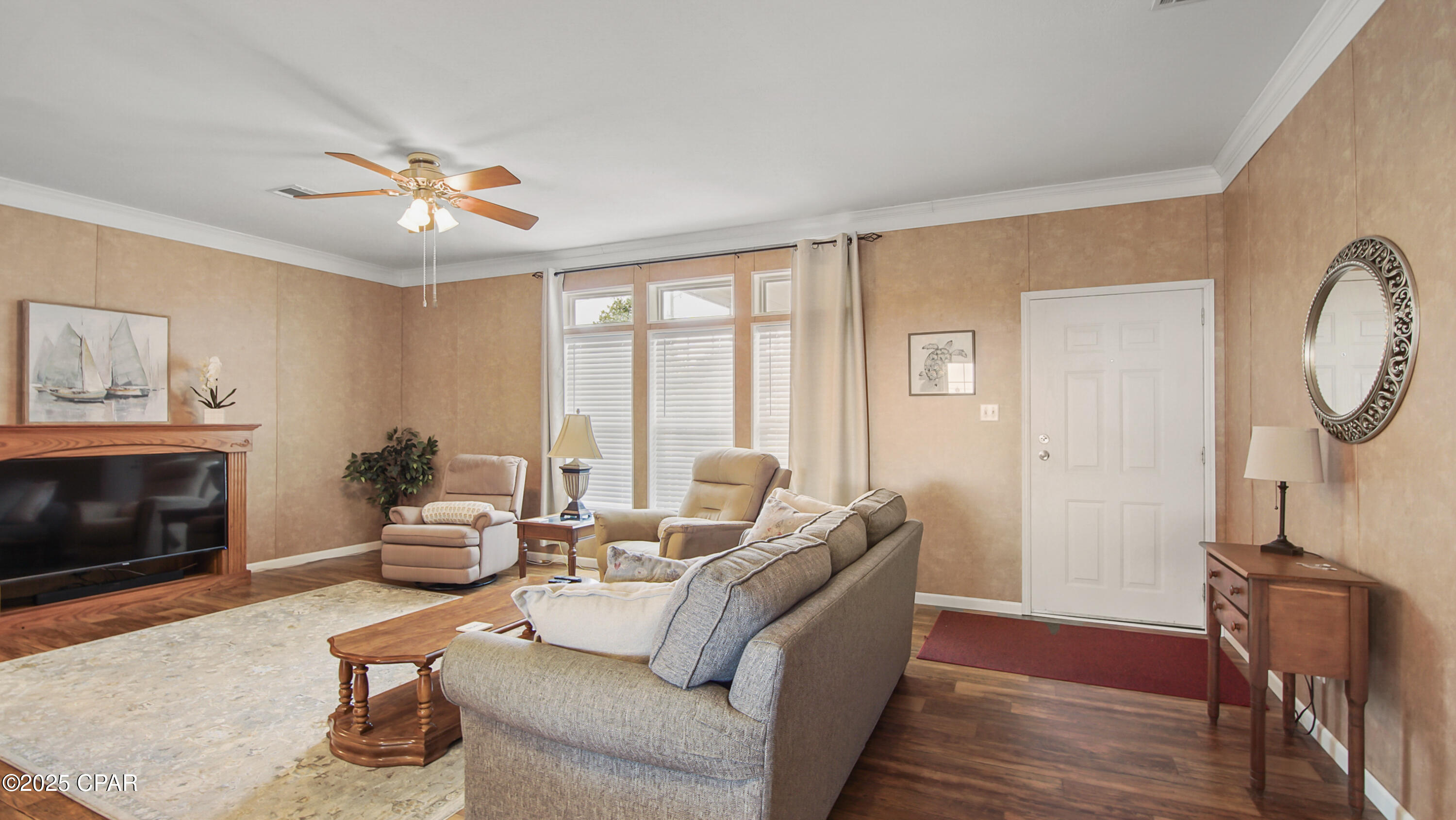 Image 6 For 105 Evergreen Street