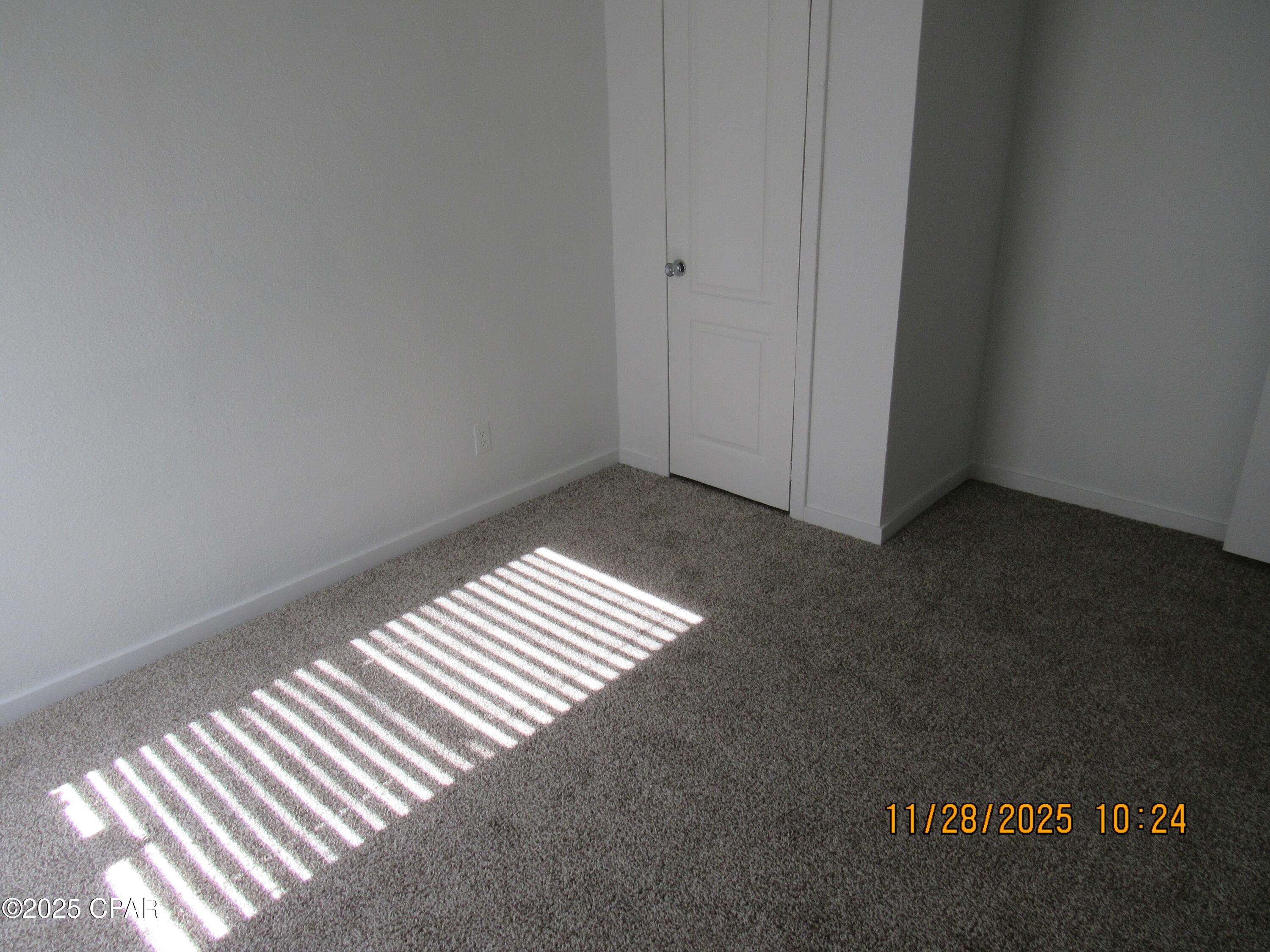 Image 24 For 2988 Five Points Road