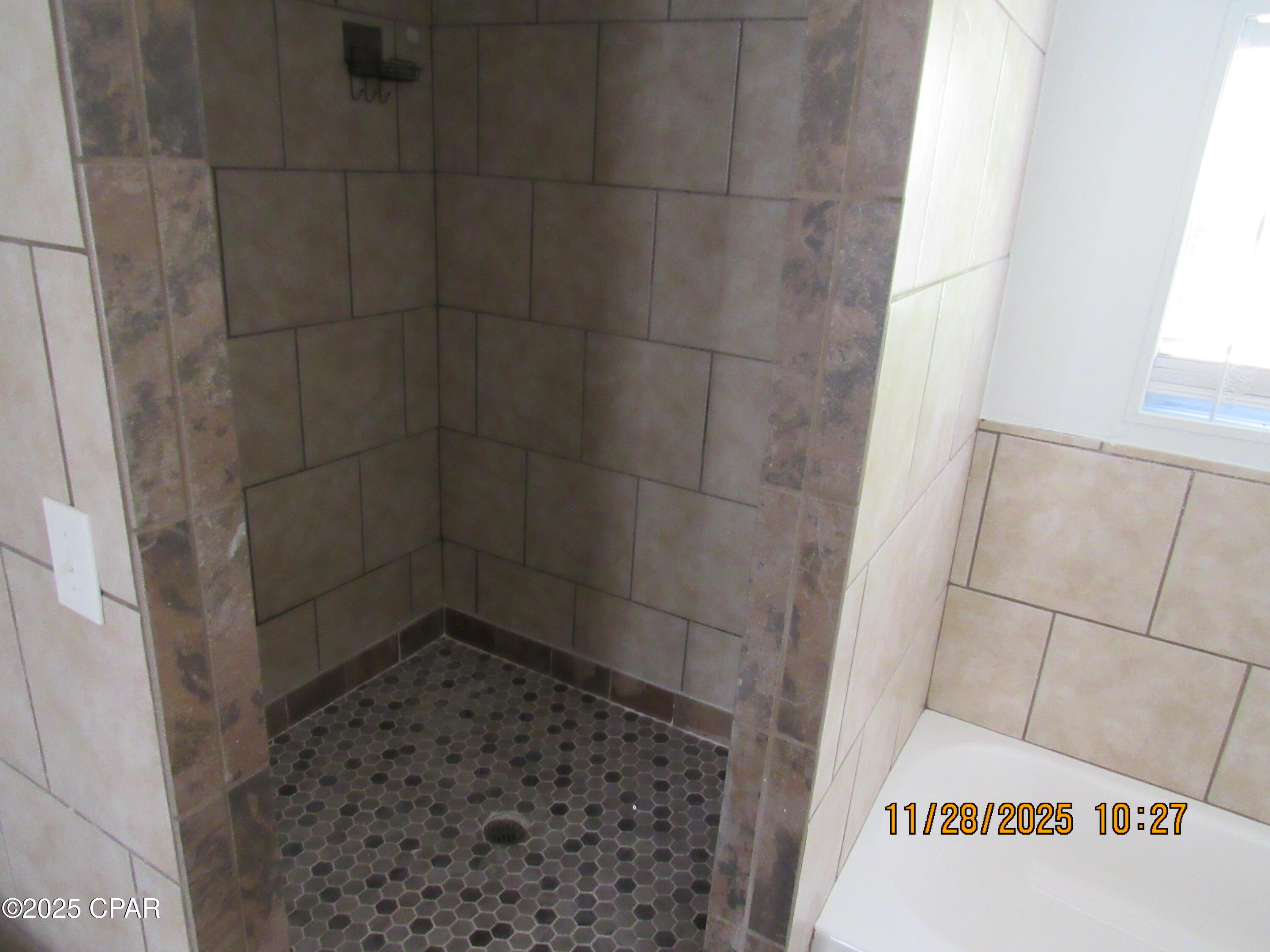 Image 34 For 2988 Five Points Road