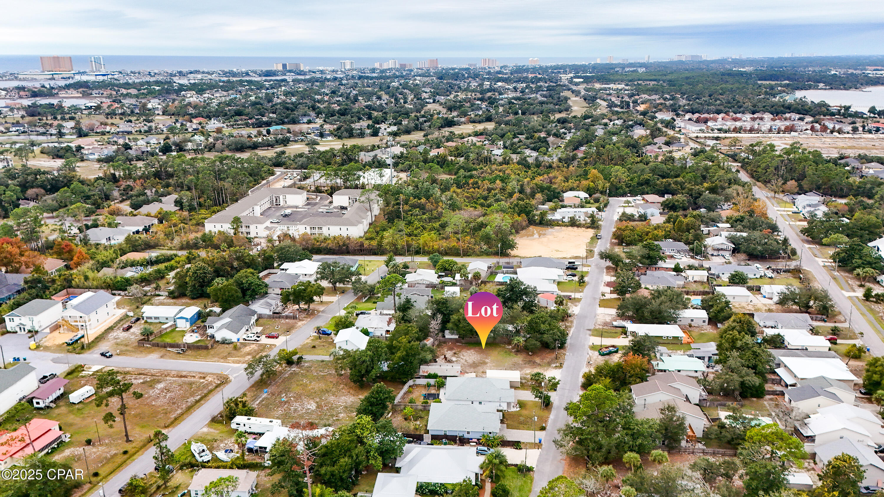 Listing photo id 7 for 4133 Catherine Street