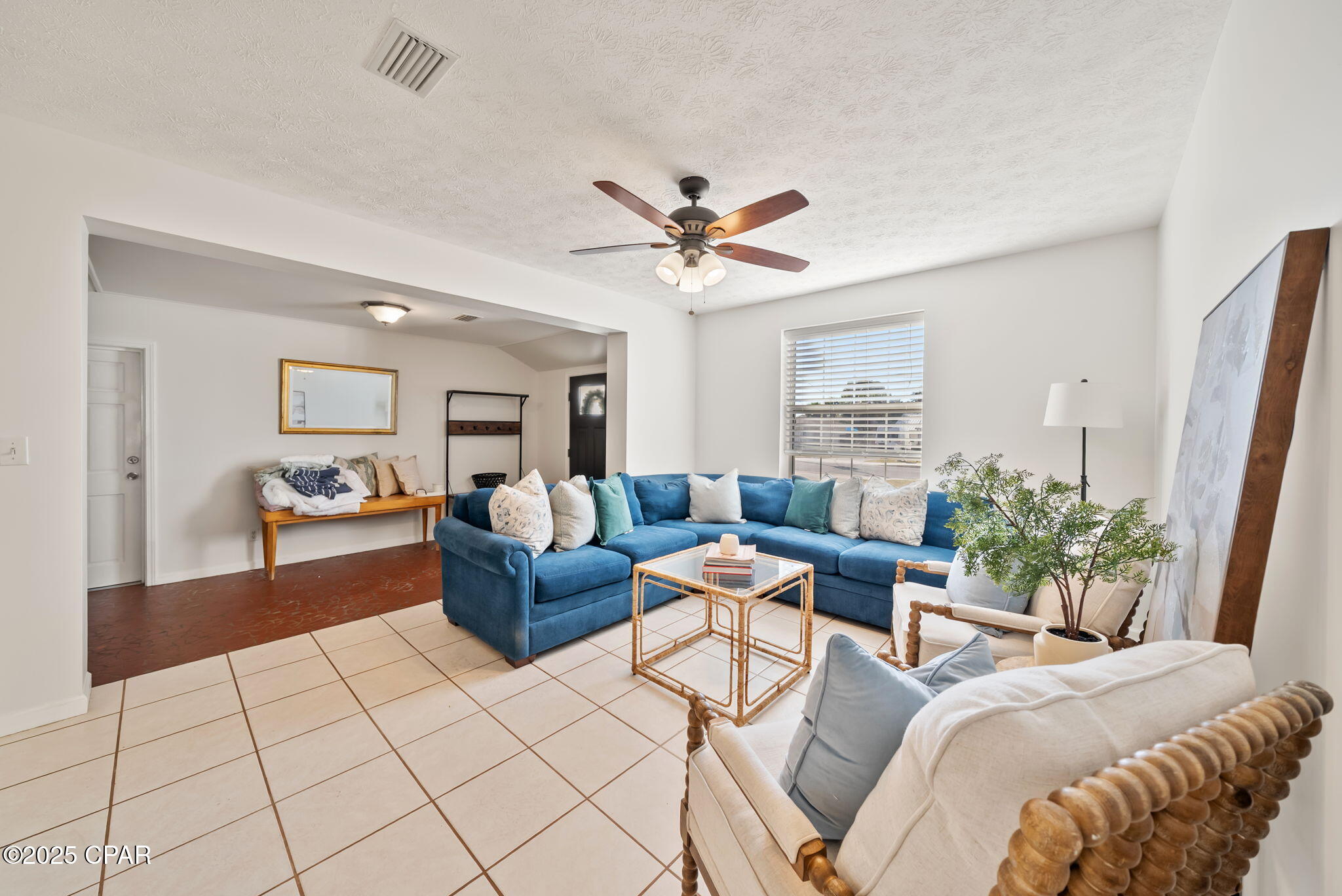 Image 11 For 440 Macarthur Avenue