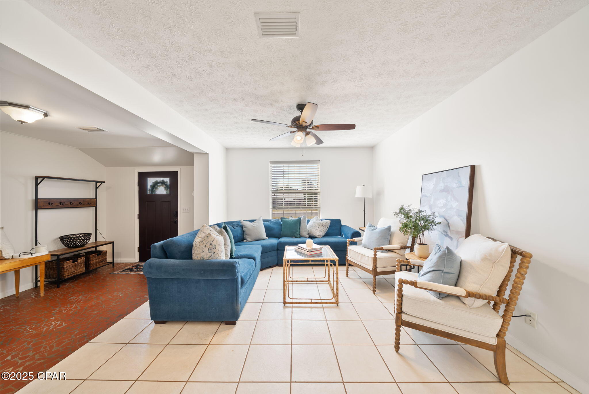 Image 13 For 440 Macarthur Avenue