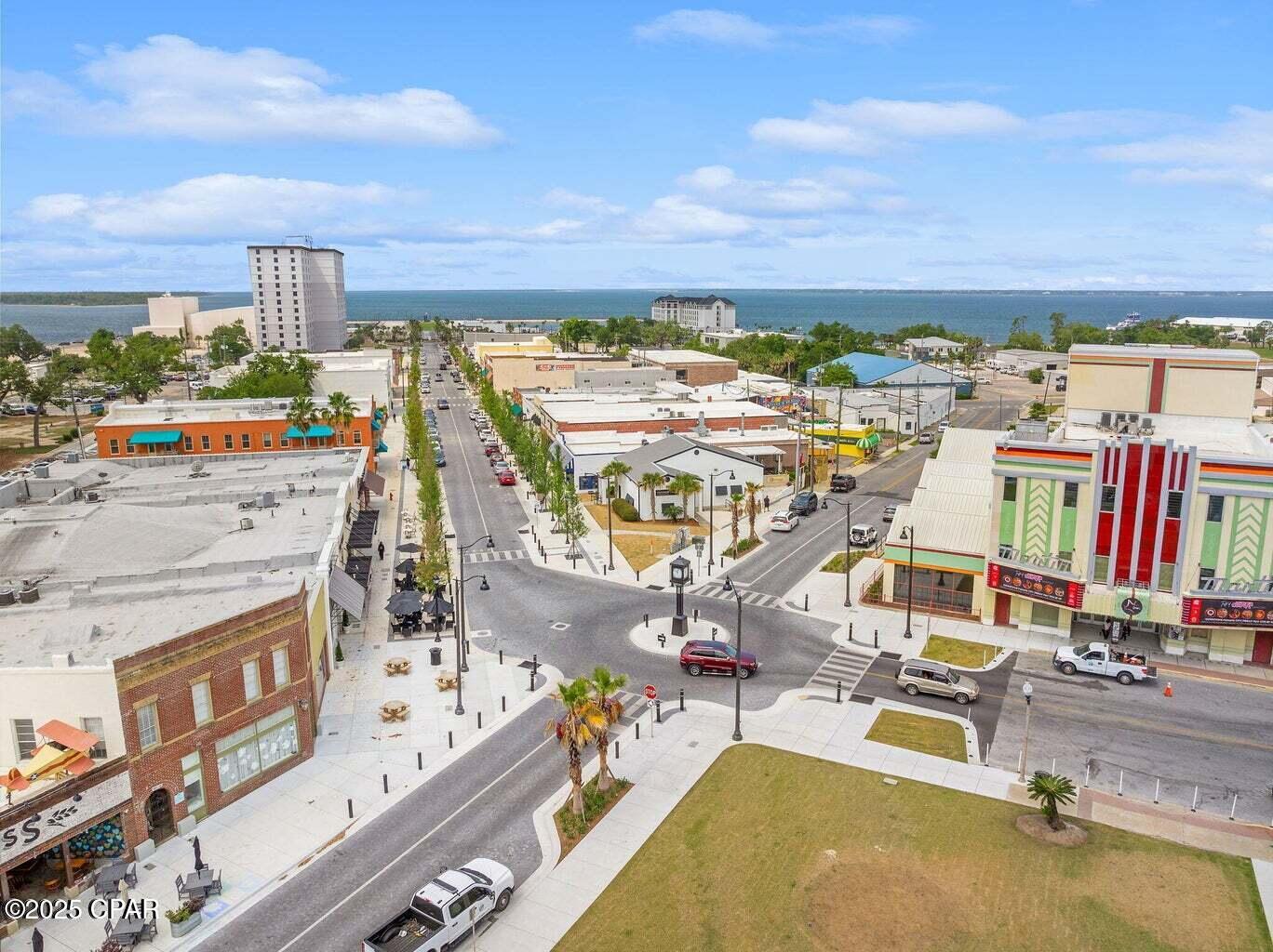 Image 40 For 440 Macarthur Avenue